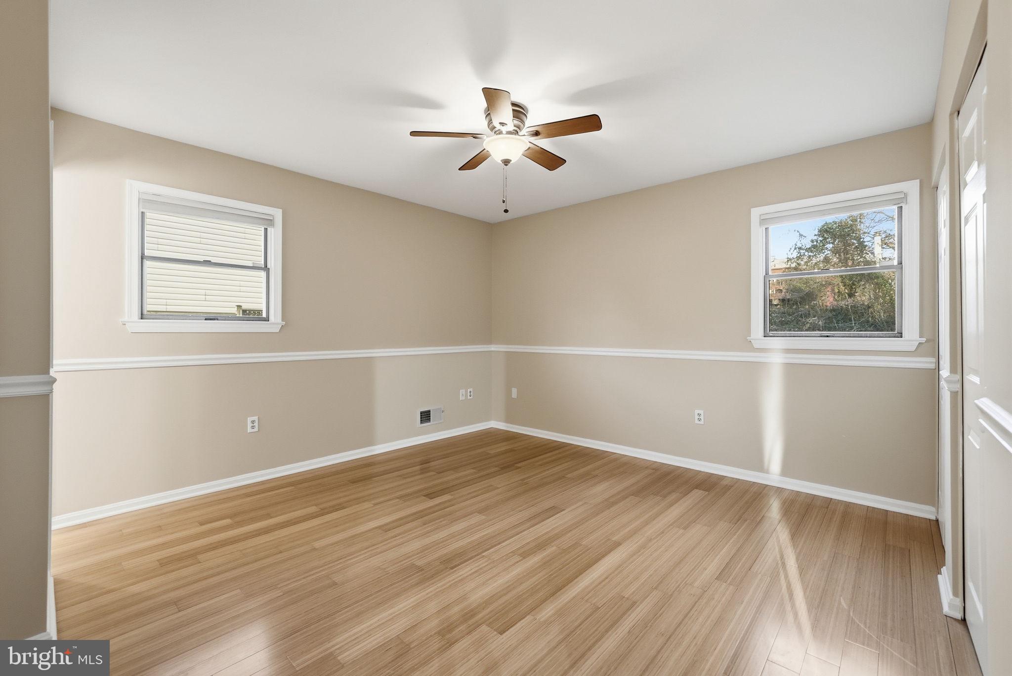 LAKE RIDGE - Residential