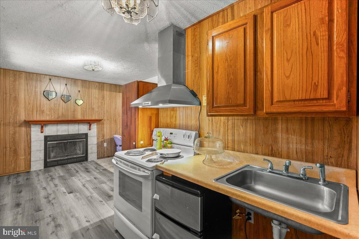 BARRETT FOREST - Residential