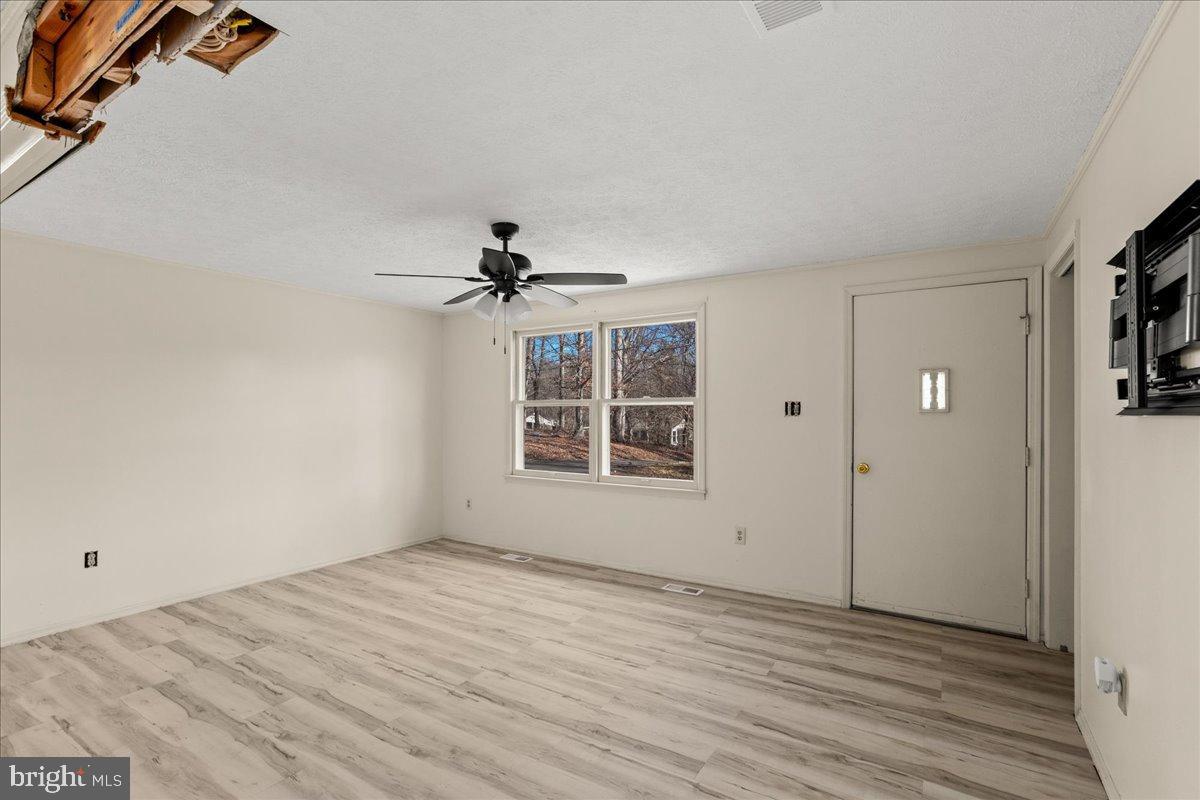 BARRETT FOREST - Residential