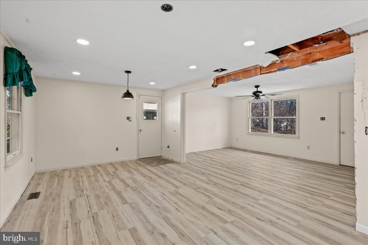 BARRETT FOREST - Residential