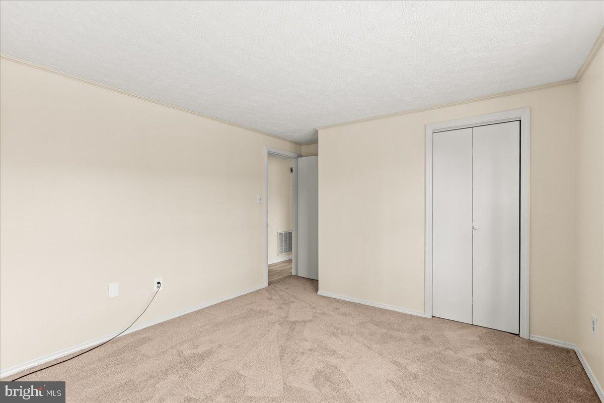 BARRETT FOREST - Residential