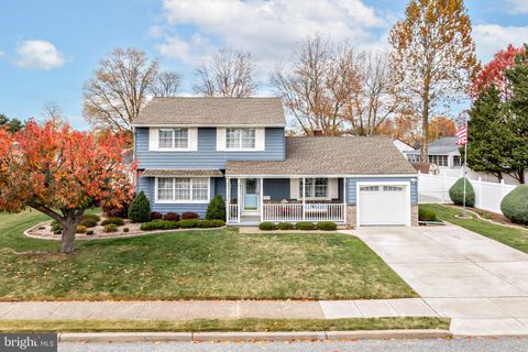 Homes For Sale - 312 Croce Avenue<br/> Gloucester County, GIBBSTOWN, NJ 08027