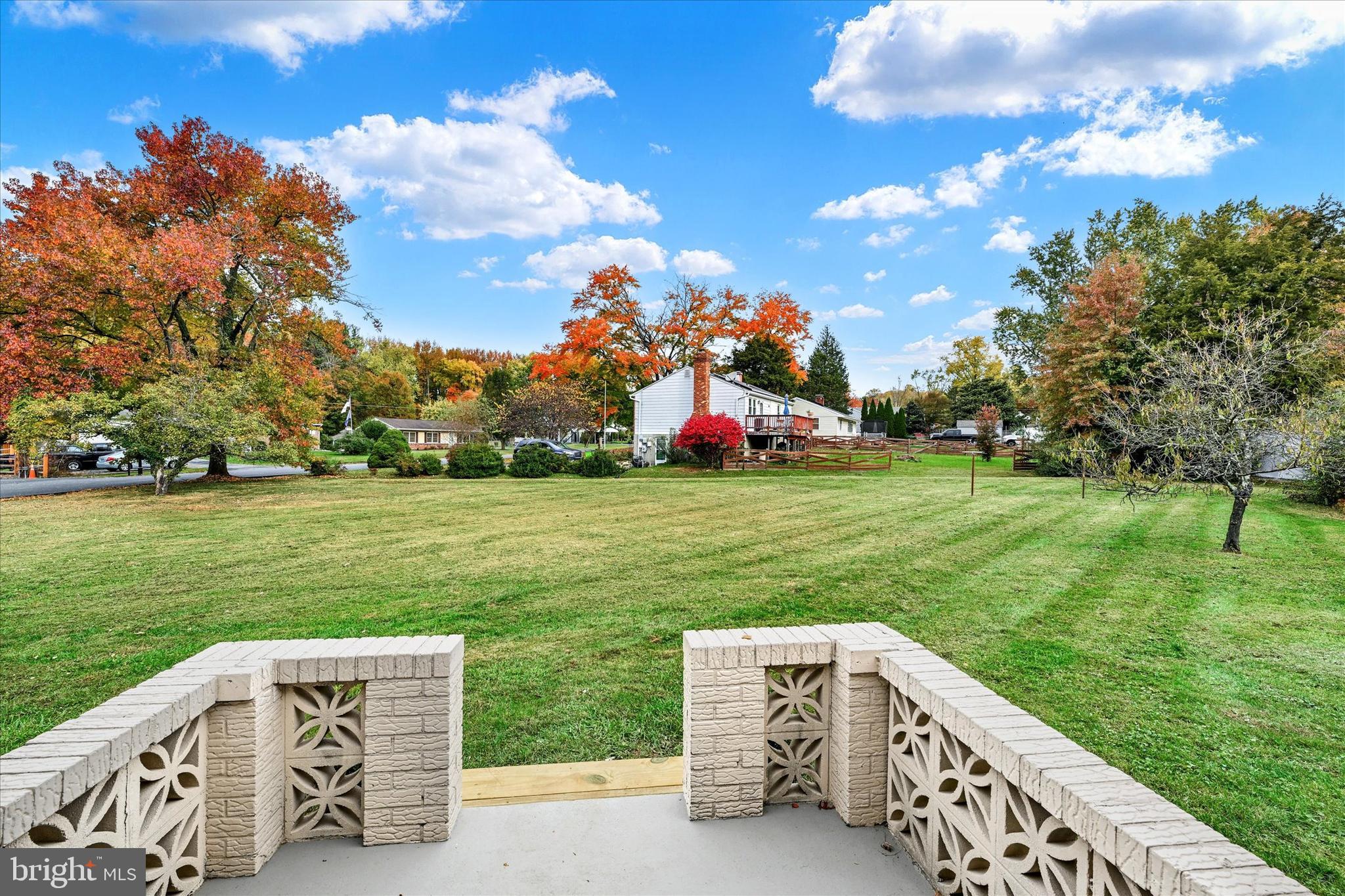 VAN BIBBER MANOR - Residential