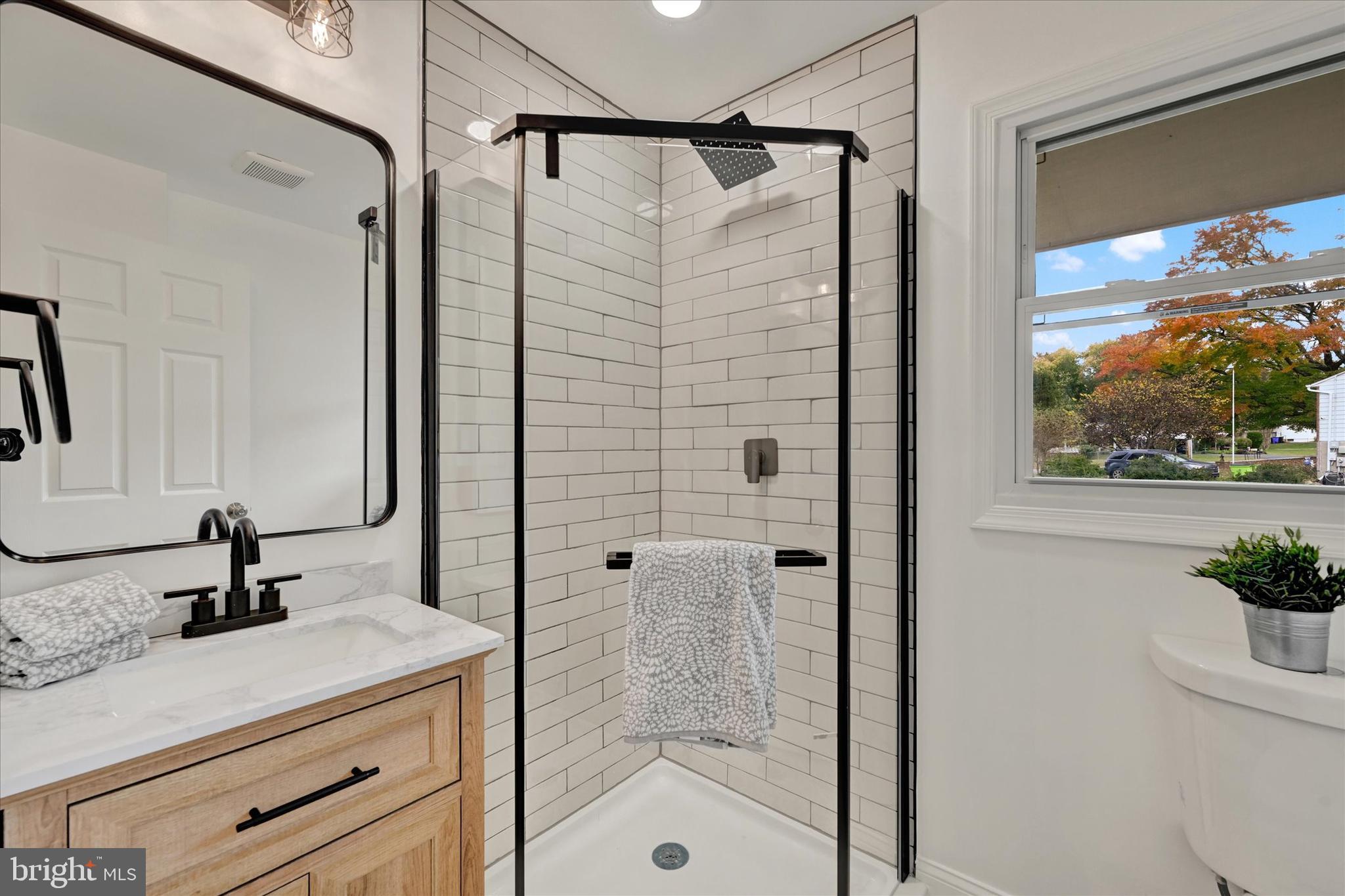 VAN BIBBER MANOR - Residential