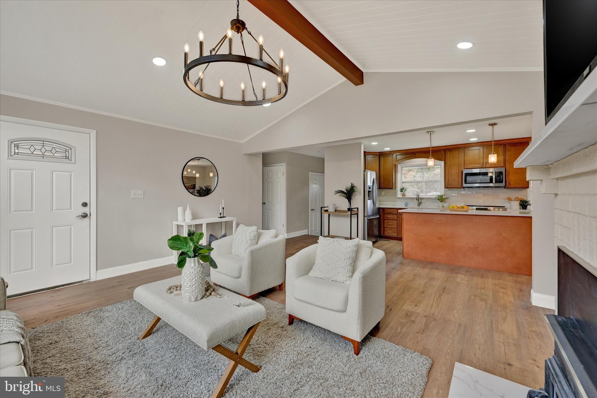 VAN BIBBER MANOR - Residential