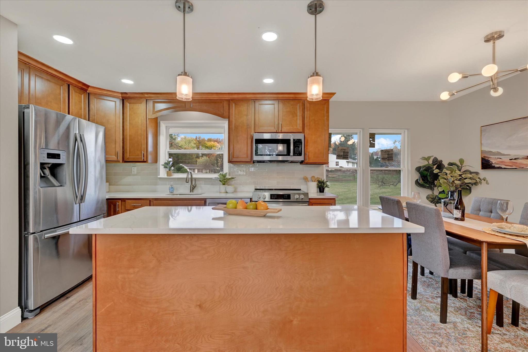 VAN BIBBER MANOR - Residential