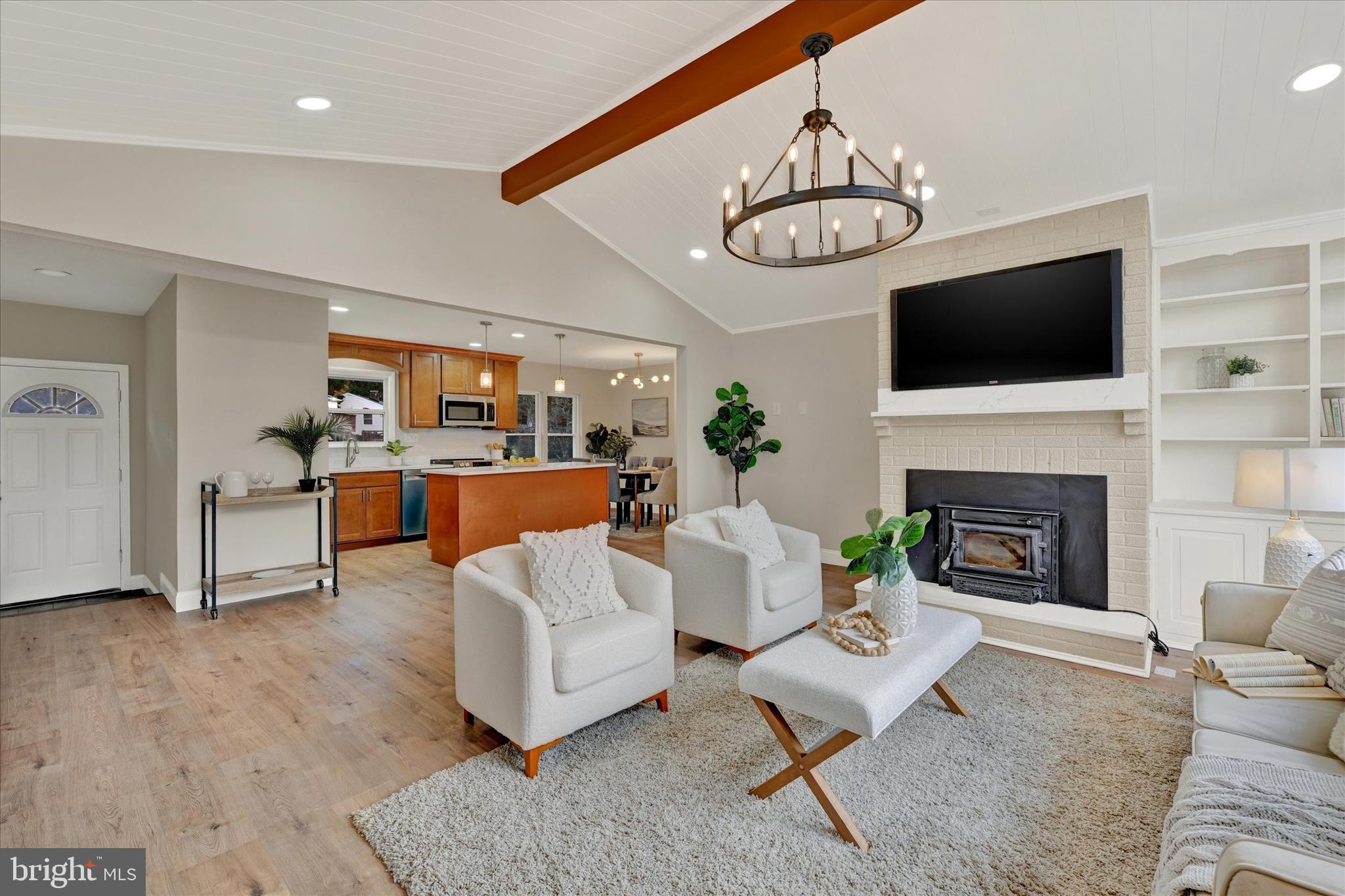 VAN BIBBER MANOR - Residential