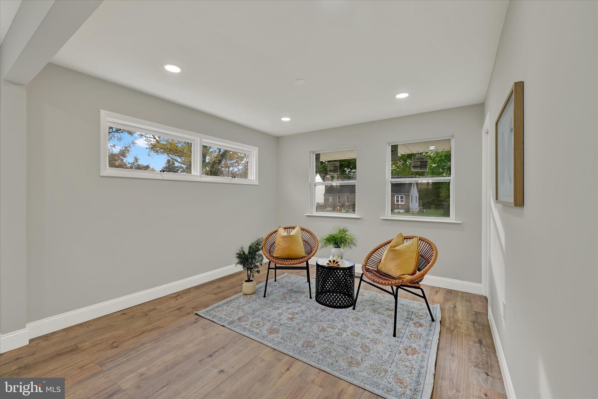 VAN BIBBER MANOR - Residential