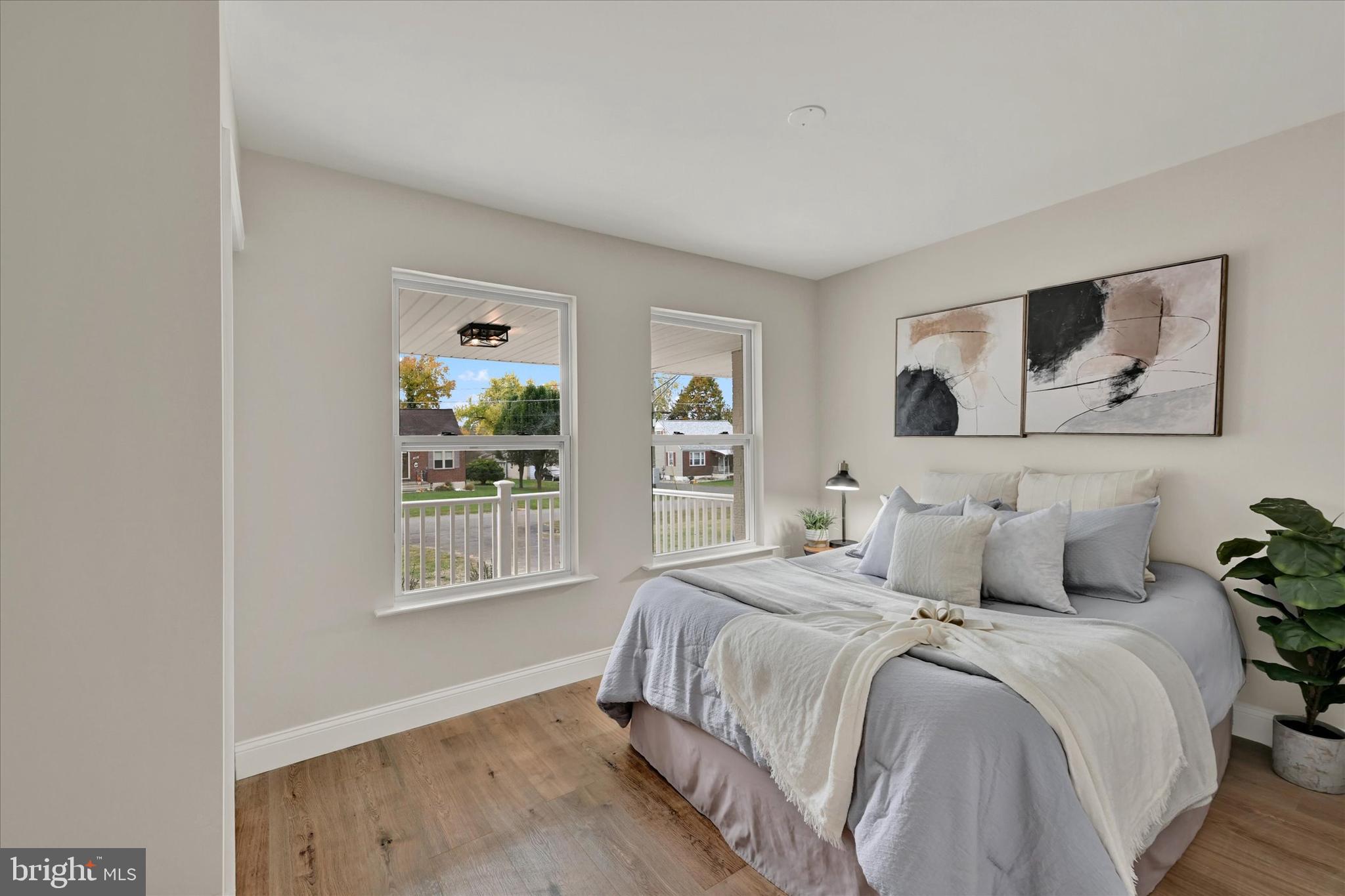 VAN BIBBER MANOR - Residential