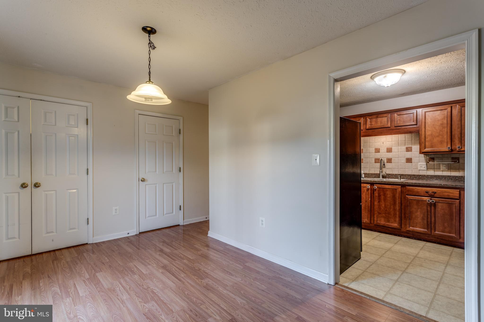 FOUNDERS LANDING - Residential