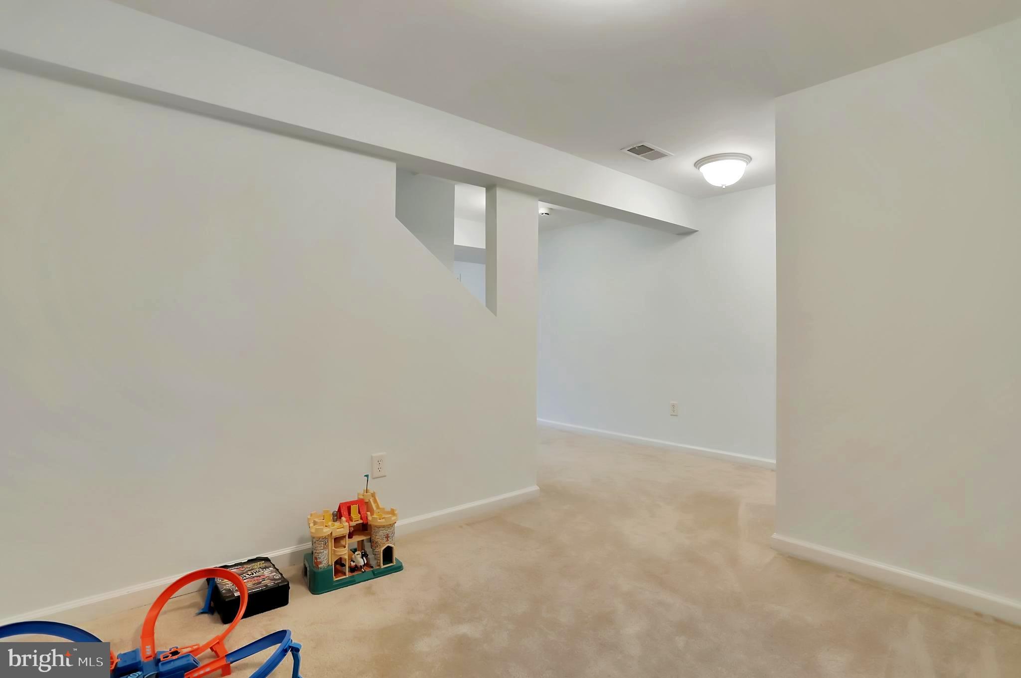 MADDEX FARM - Residential