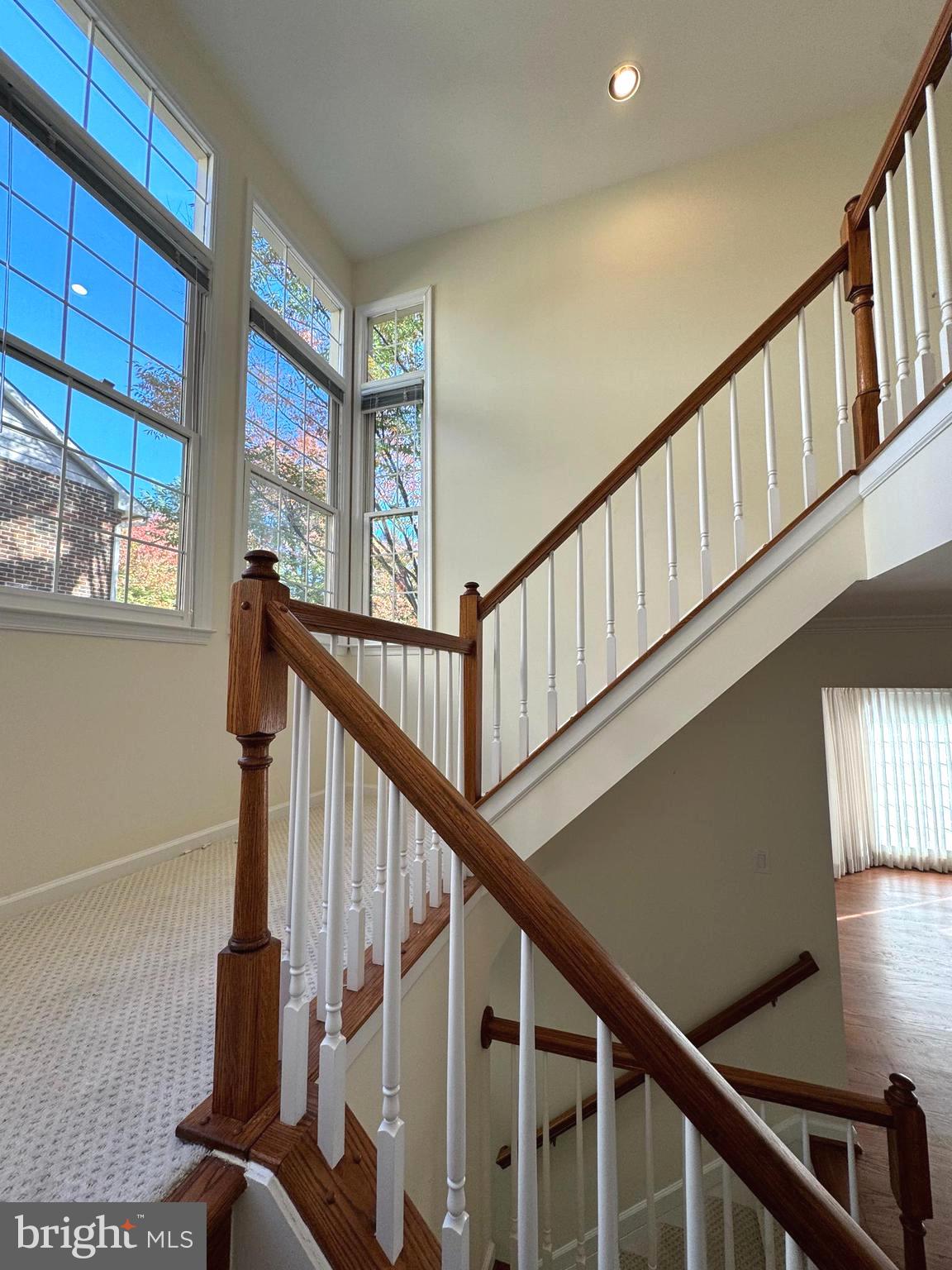 FALLSTONE - Residential