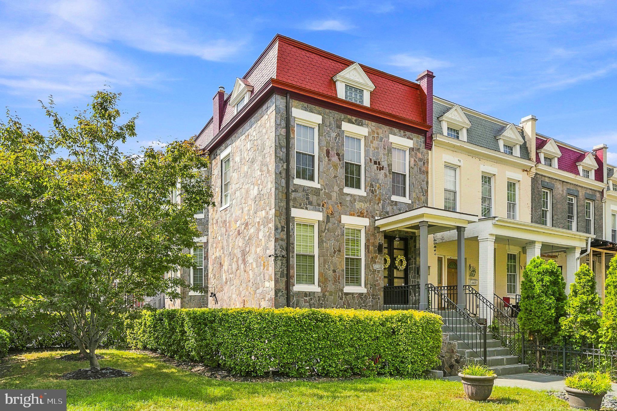 1125 K STREET NE