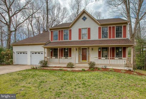 Photo of 58 Baldwin Drive, FREDERICKSBURG, VA 22406 (MLS # VAST2048638)