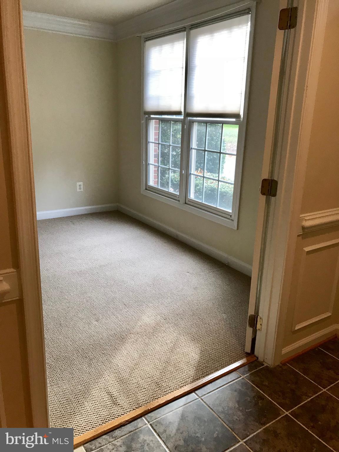 TYSONS VILLAGE - Residential Lease