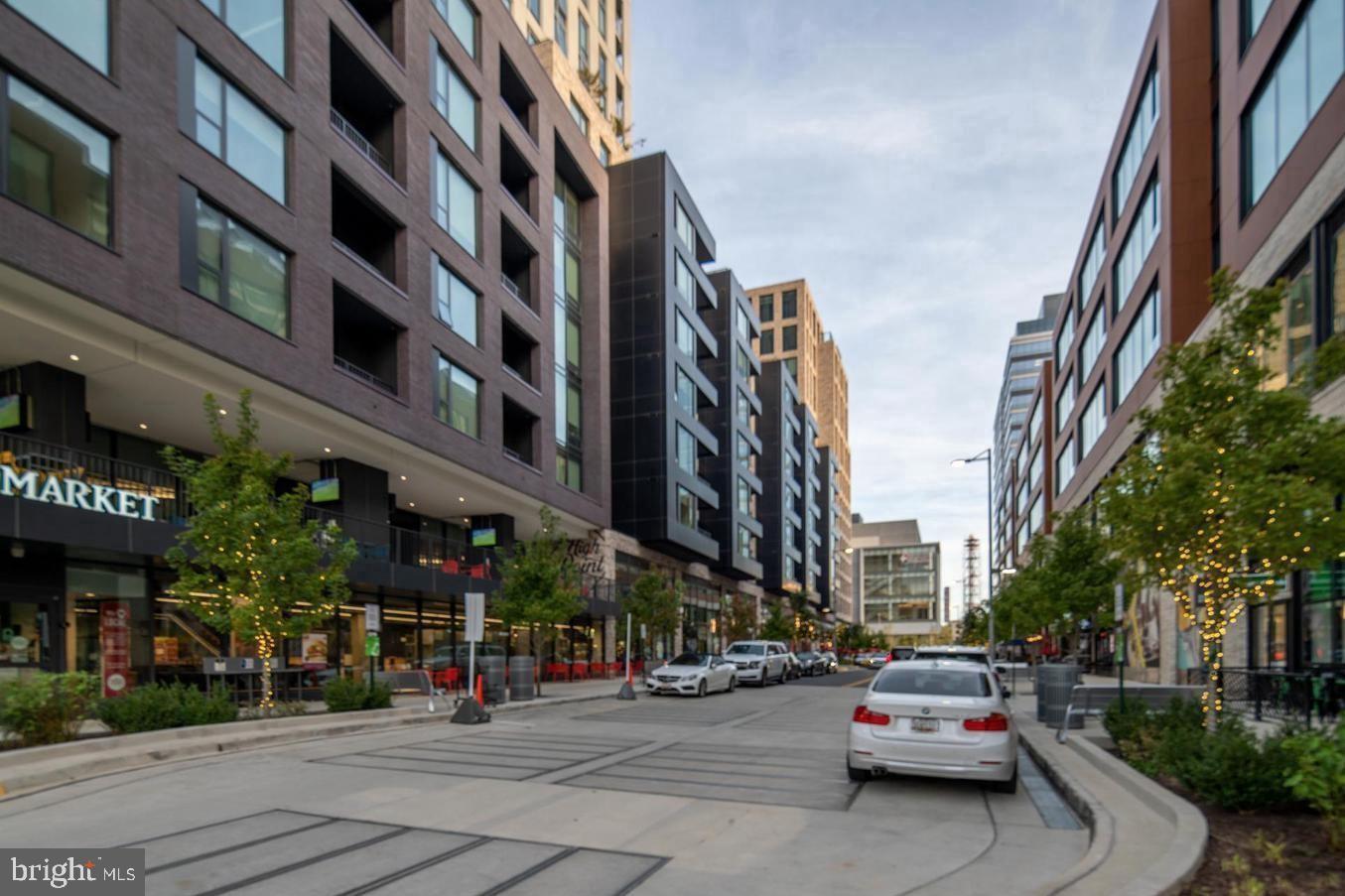 TYSONS VILLAGE - Residential Lease