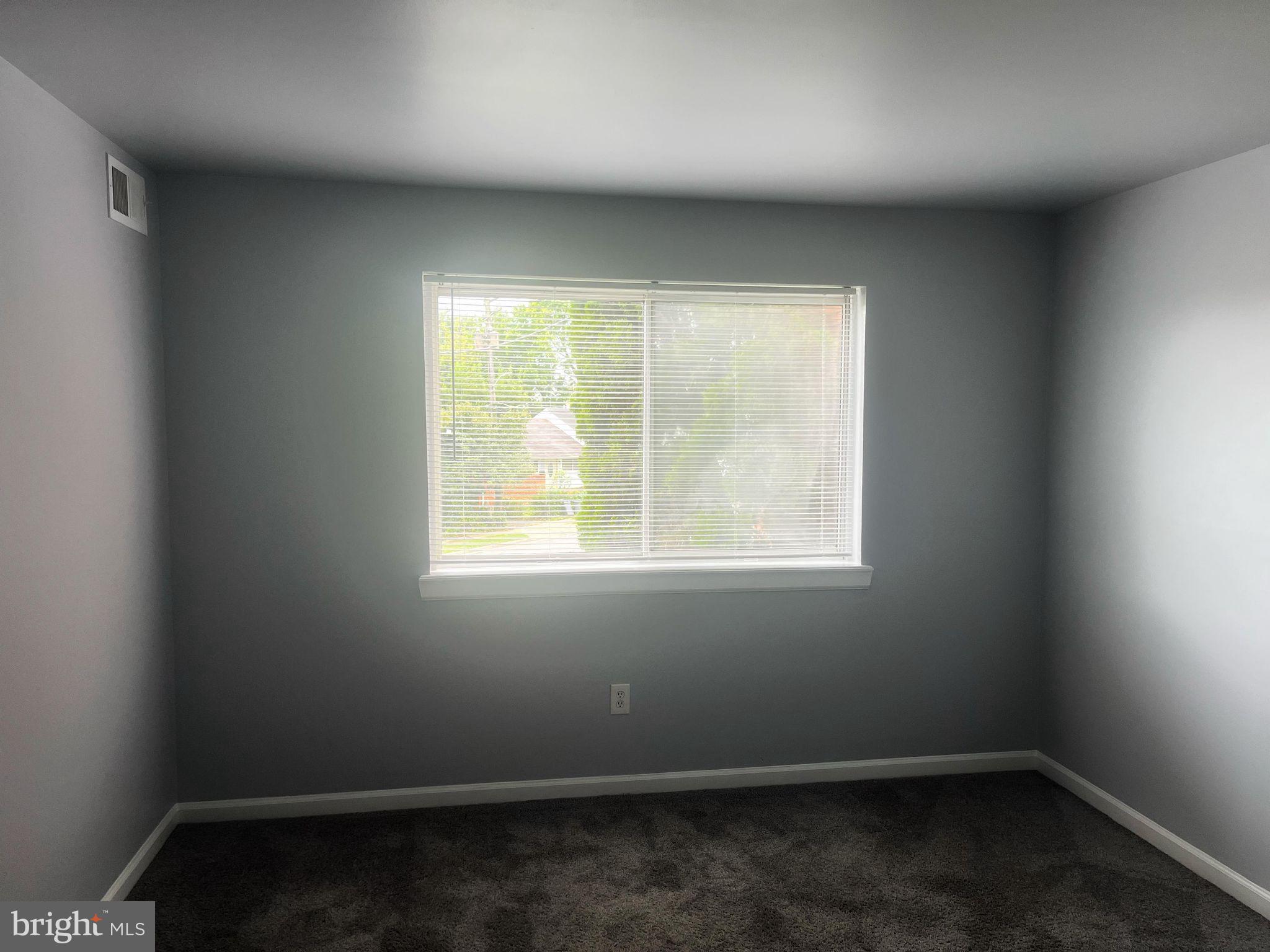 MARKHAM VIEW CONDOMINIUMS - Residential Lease