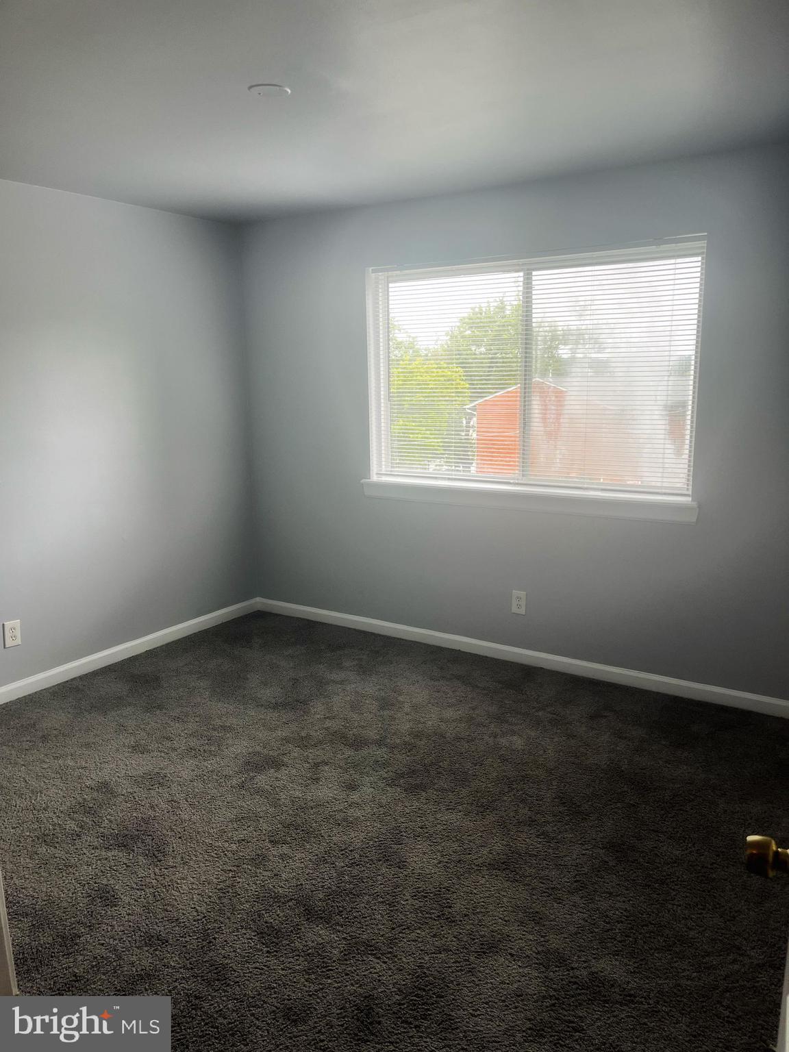 MARKHAM VIEW CONDOMINIUMS - Residential Lease