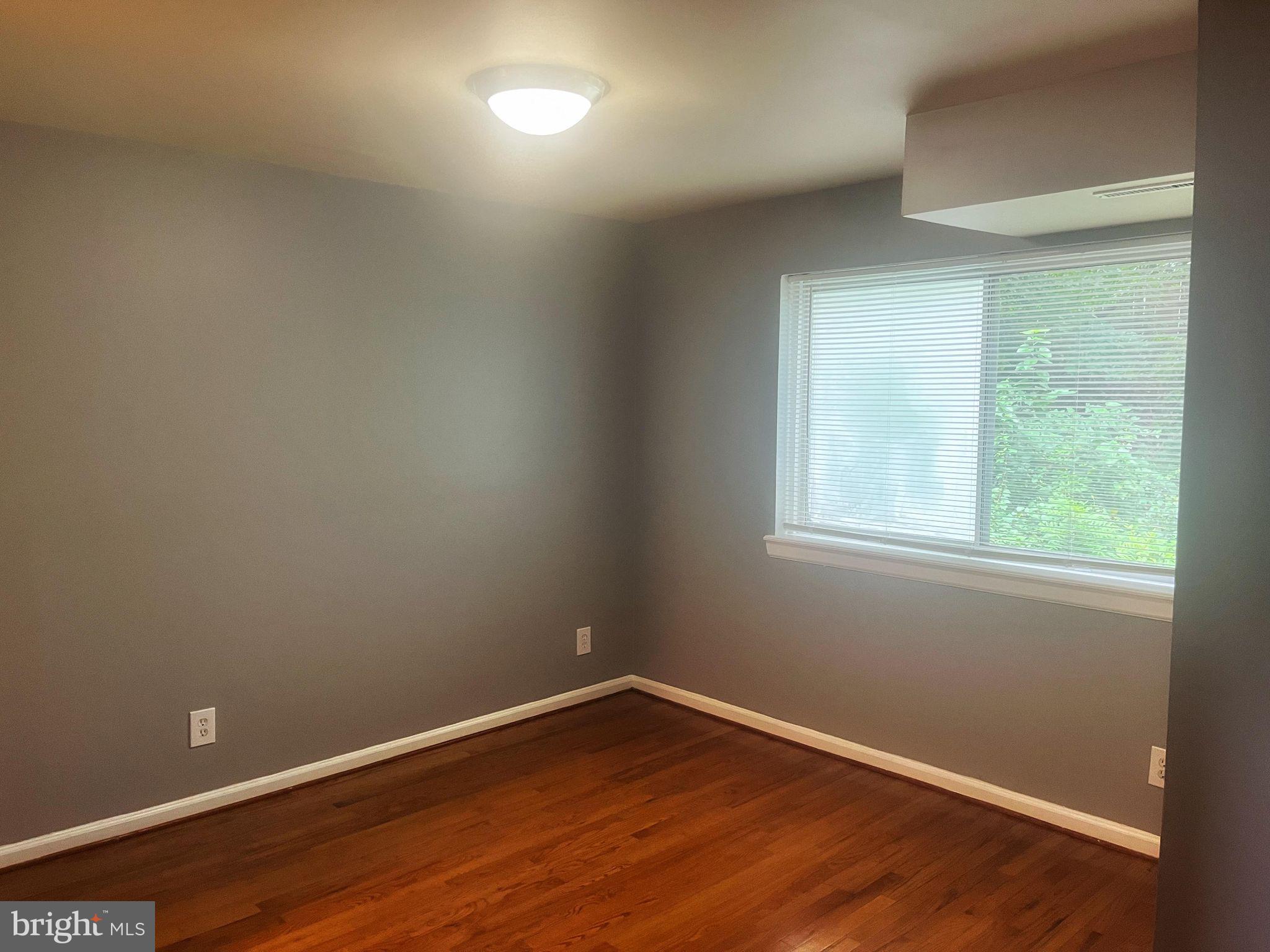 MARKHAM VIEW CONDOMINIUMS - Residential Lease