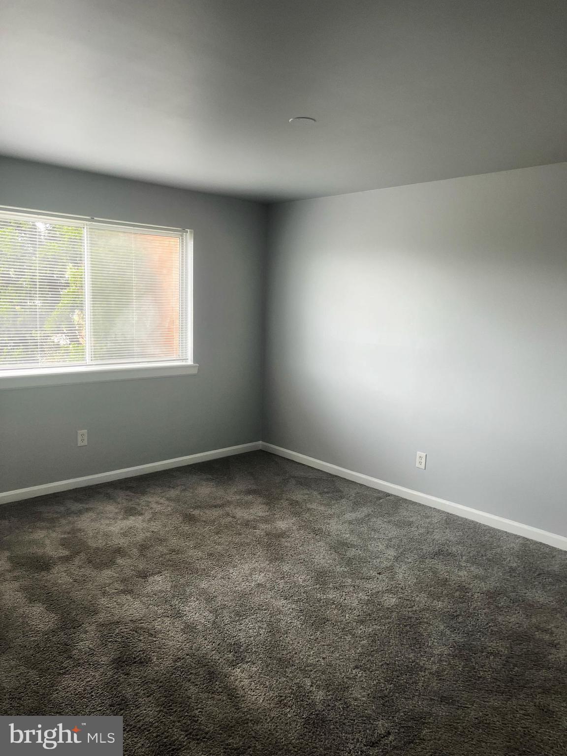 MARKHAM VIEW CONDOMINIUMS - Residential Lease