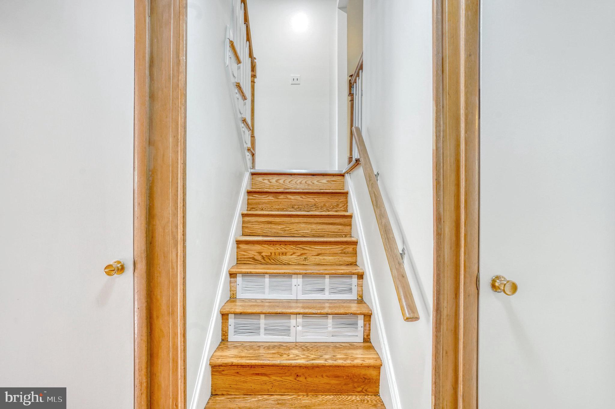 LANDON WOODS - Residential Lease