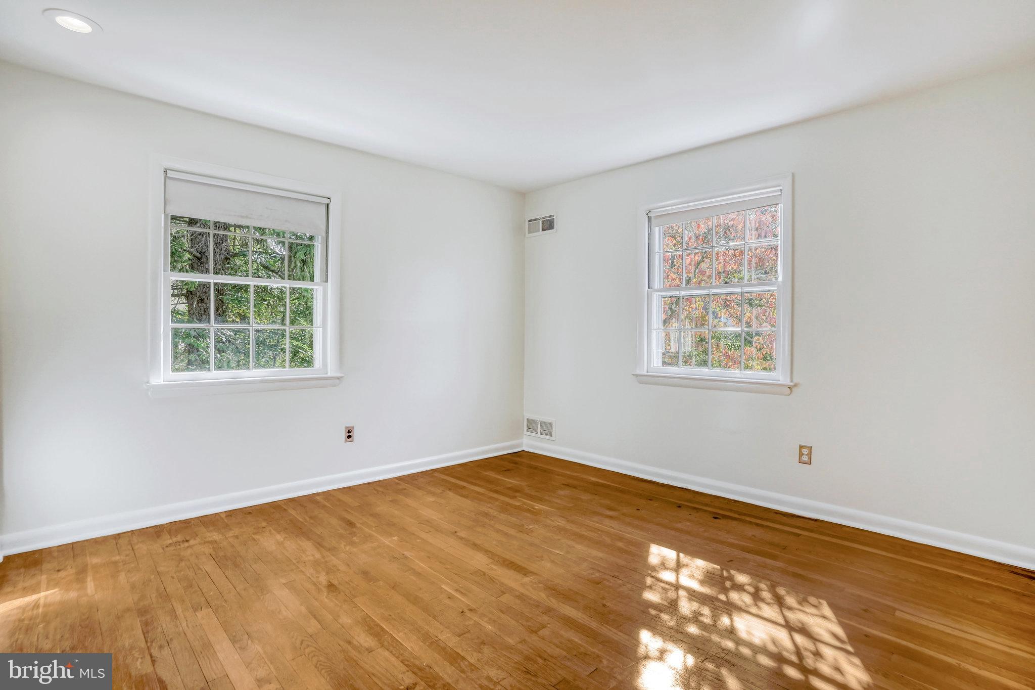 LANDON WOODS - Residential Lease