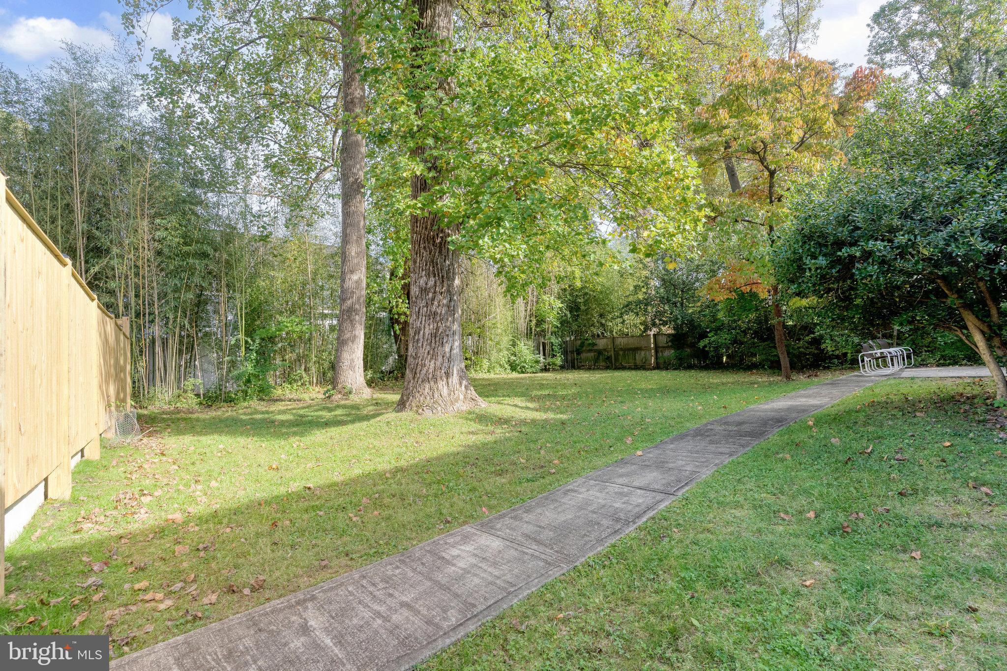 LANDON WOODS - Residential Lease