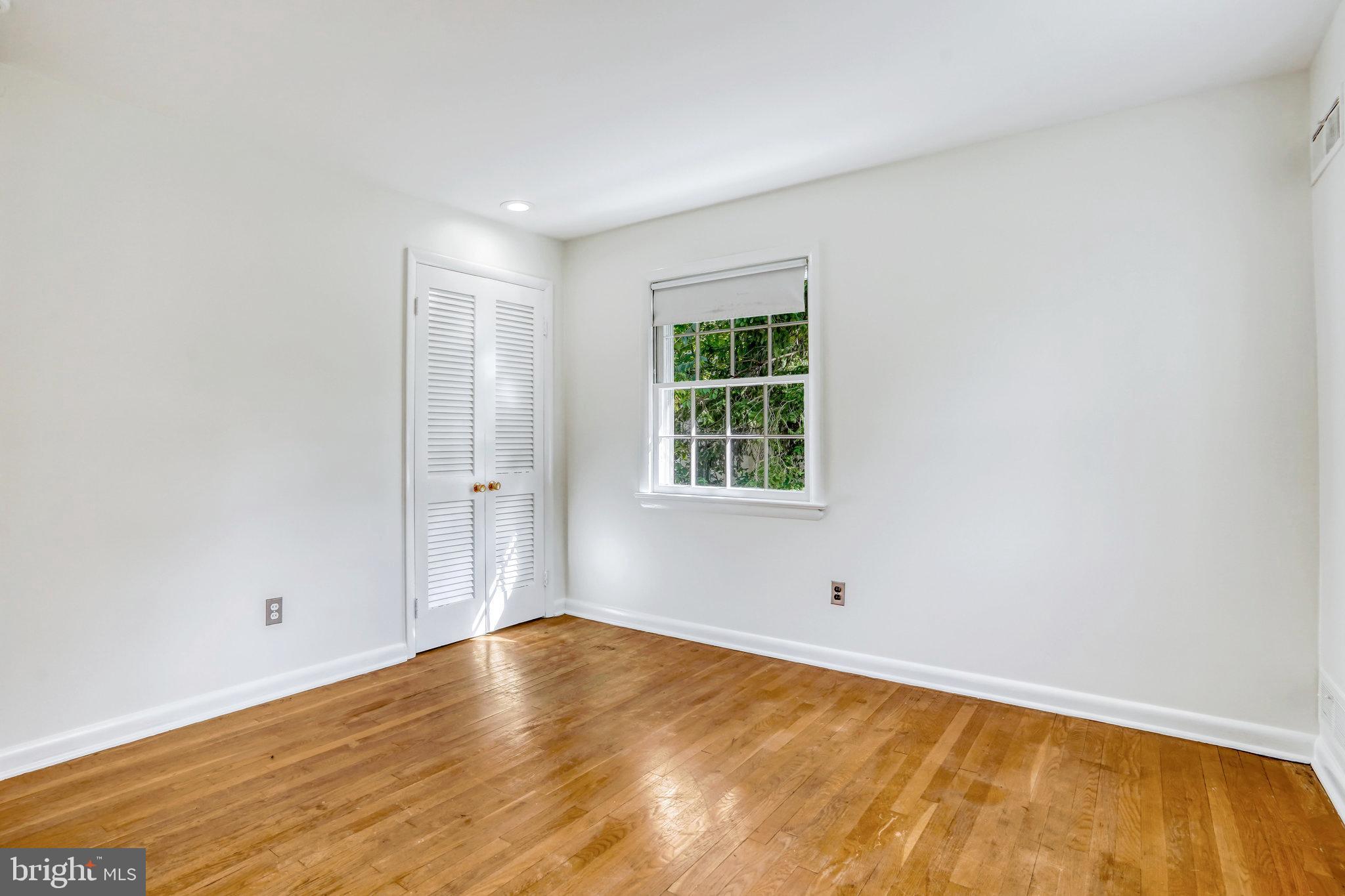 LANDON WOODS - Residential Lease