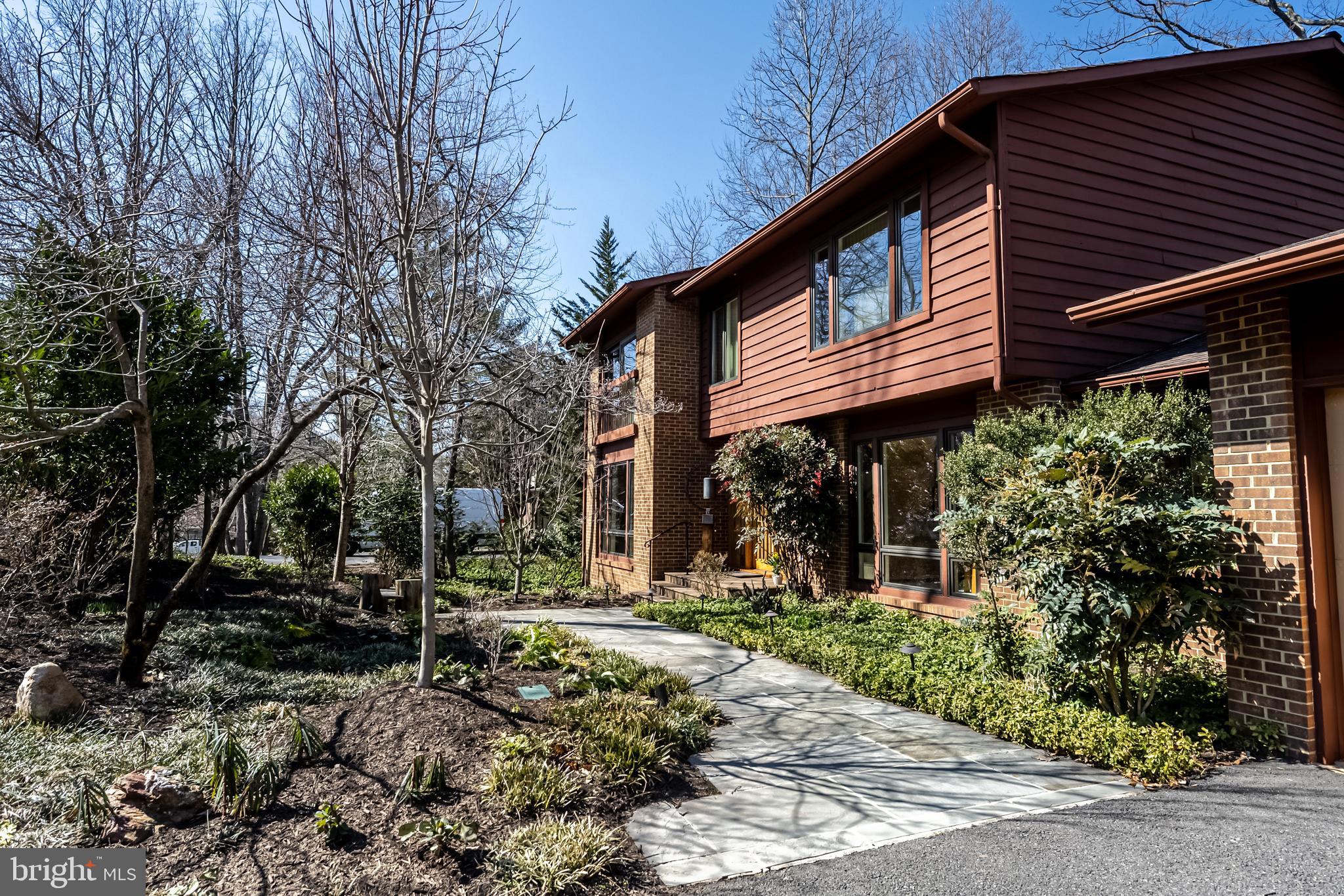 WOLF TRAP WOODS - Residential