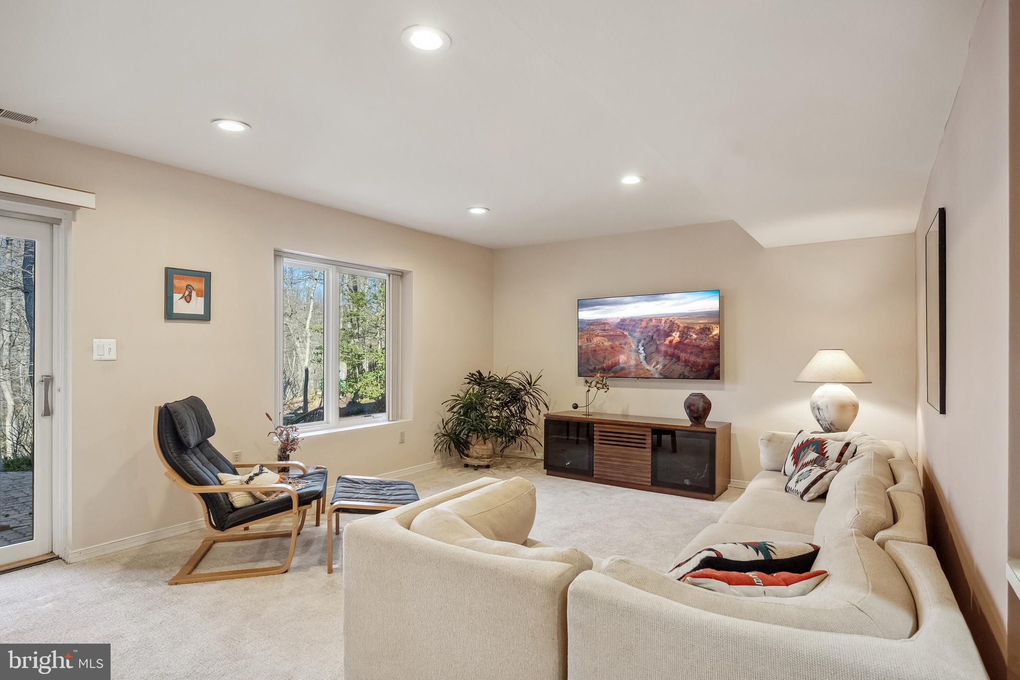 WOLF TRAP WOODS - Residential