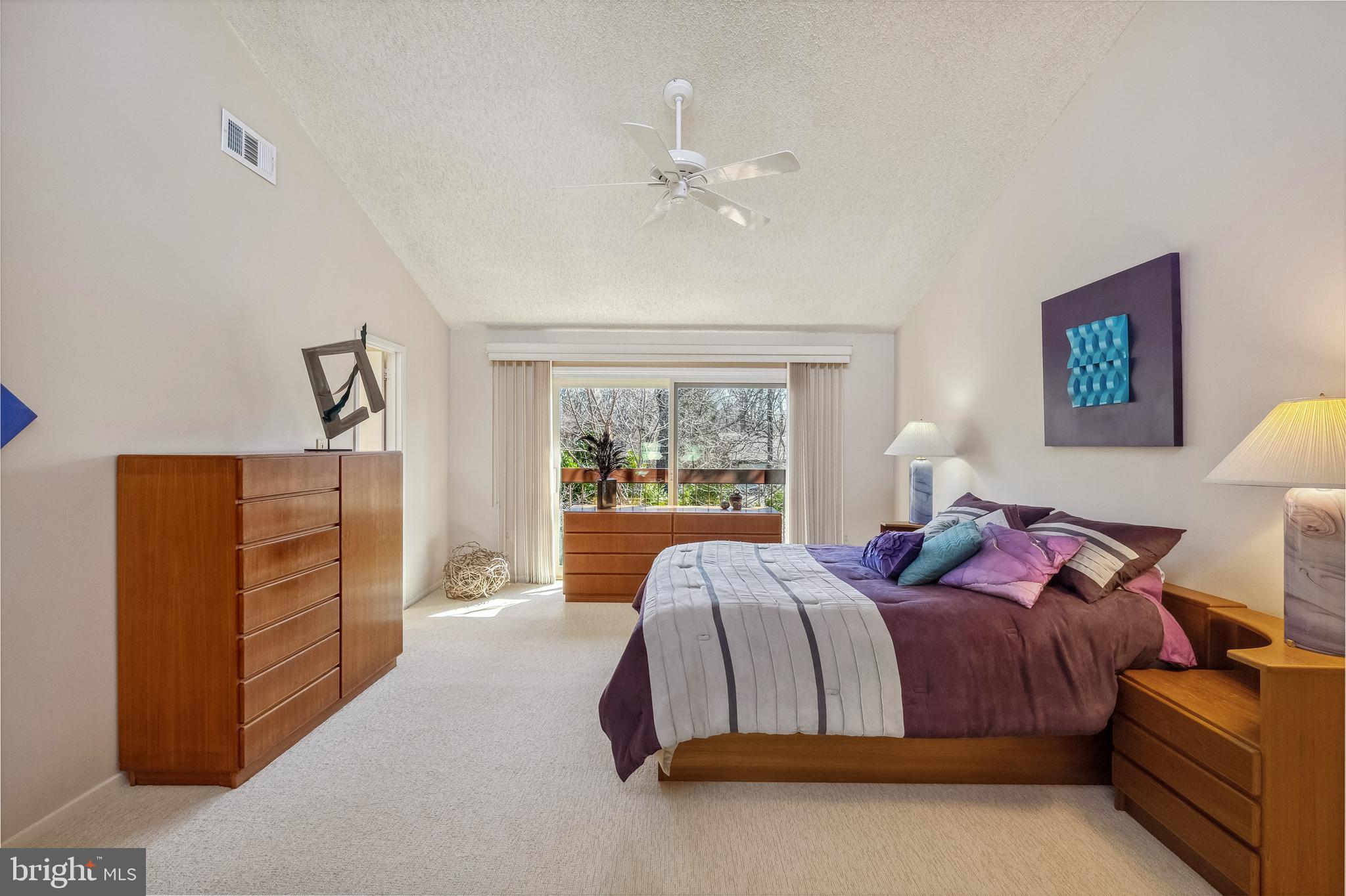 WOLF TRAP WOODS - Residential