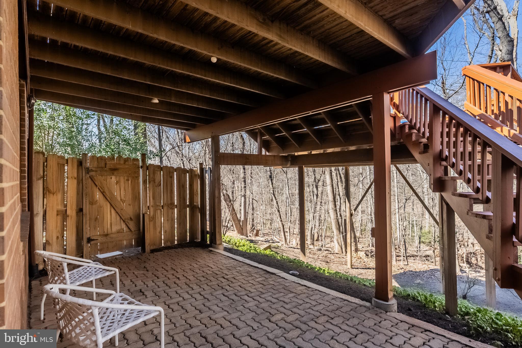 WOLF TRAP WOODS - Residential