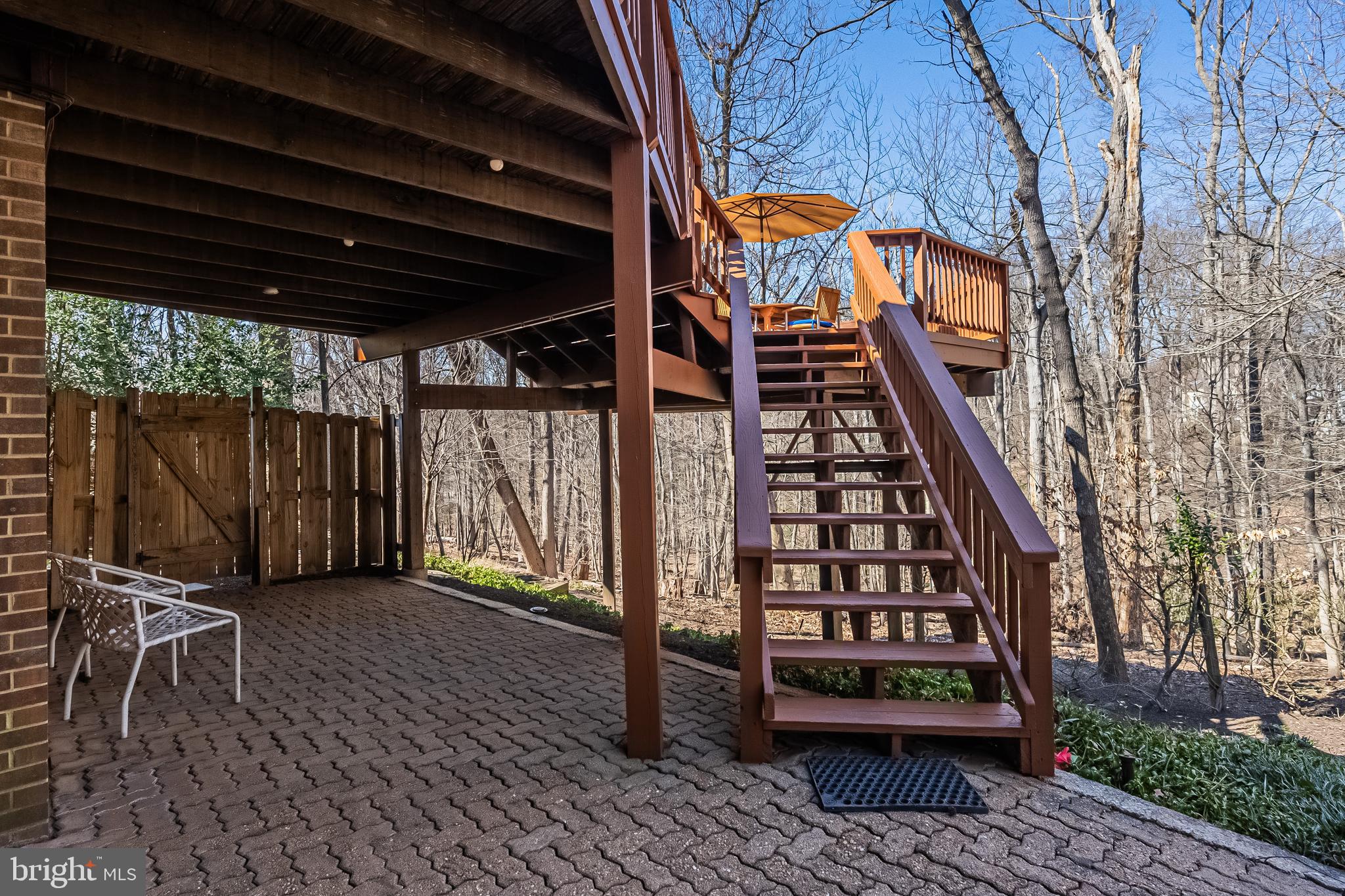 WOLF TRAP WOODS - Residential