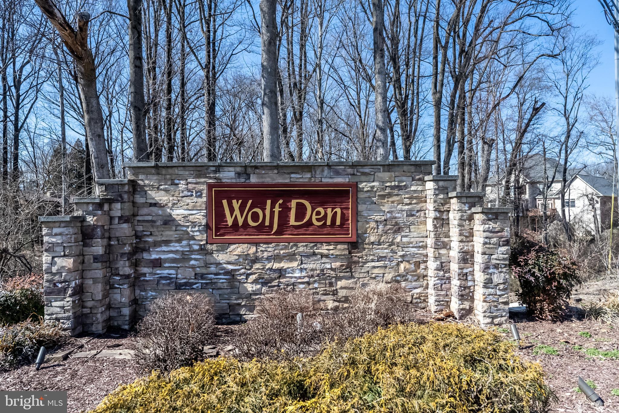 WOLF TRAP WOODS - Residential