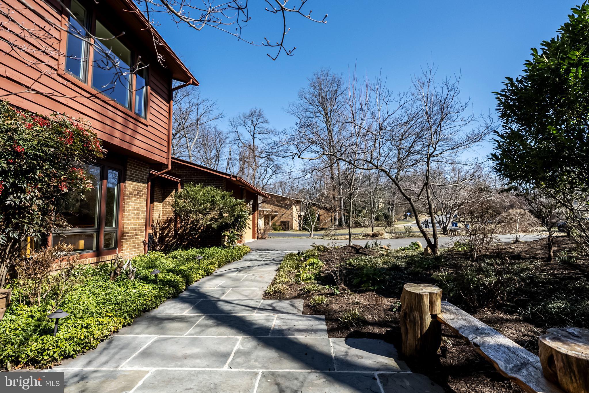 WOLF TRAP WOODS - Residential