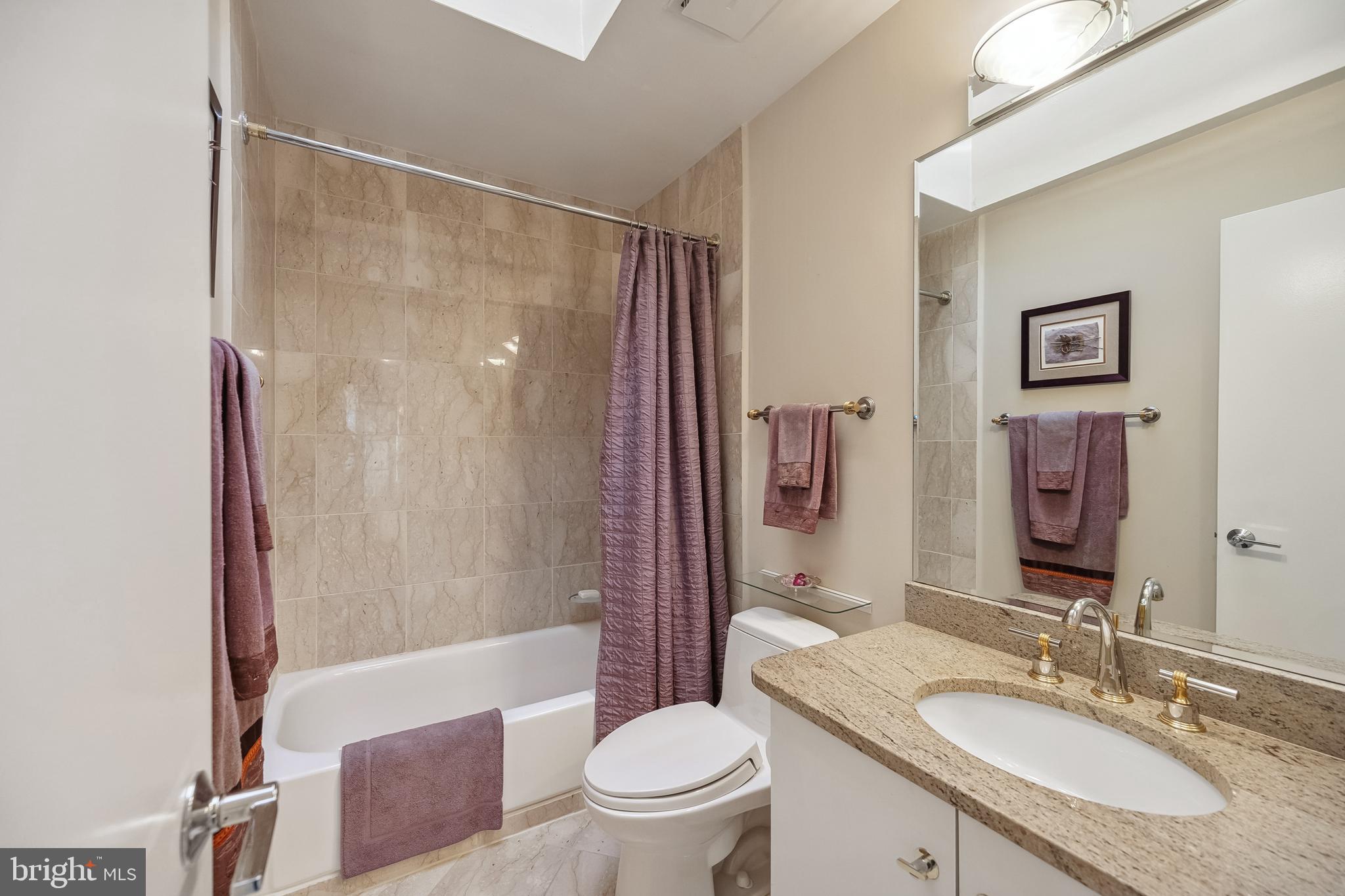 WOLF TRAP WOODS - Residential