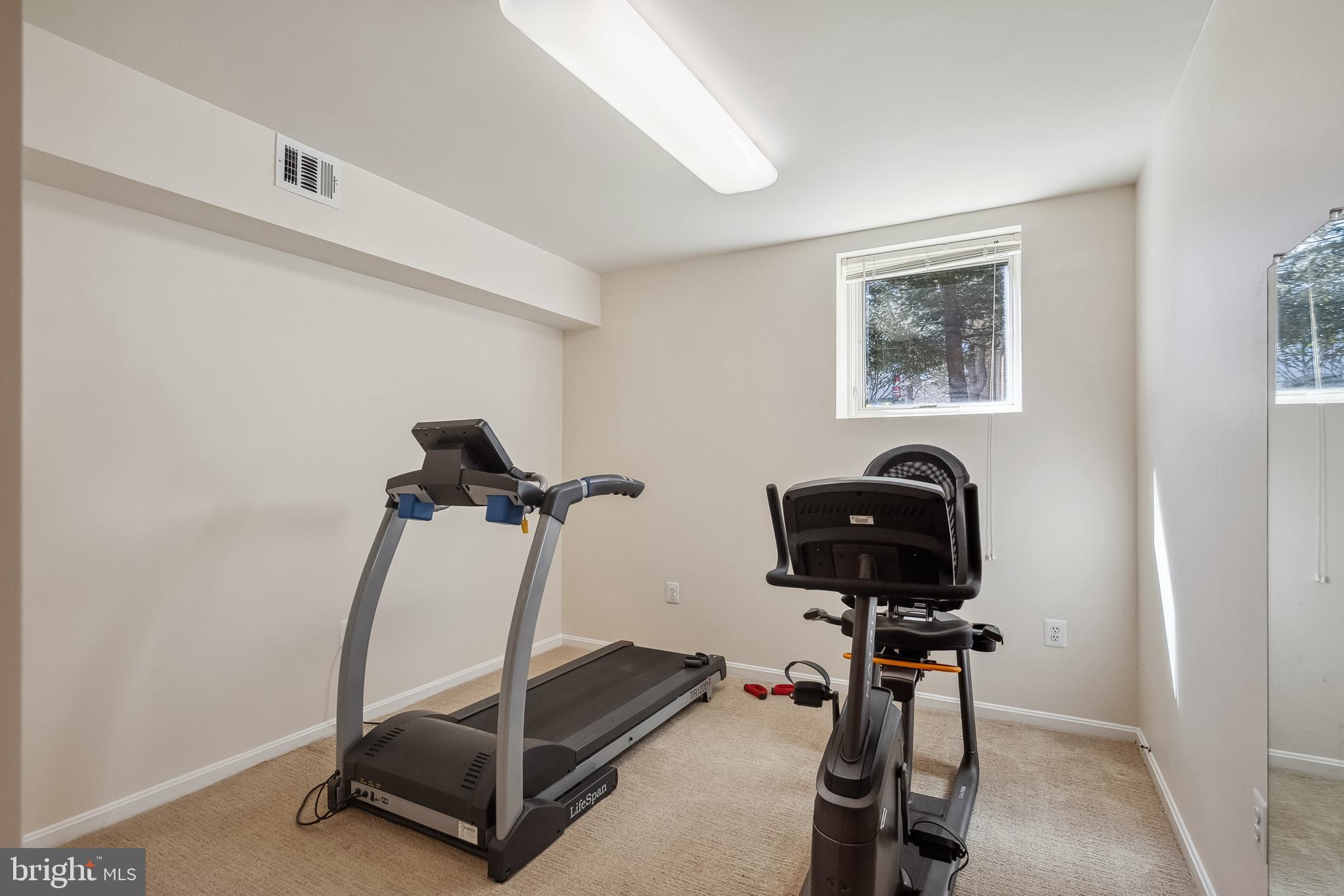 WOLF TRAP WOODS - Residential