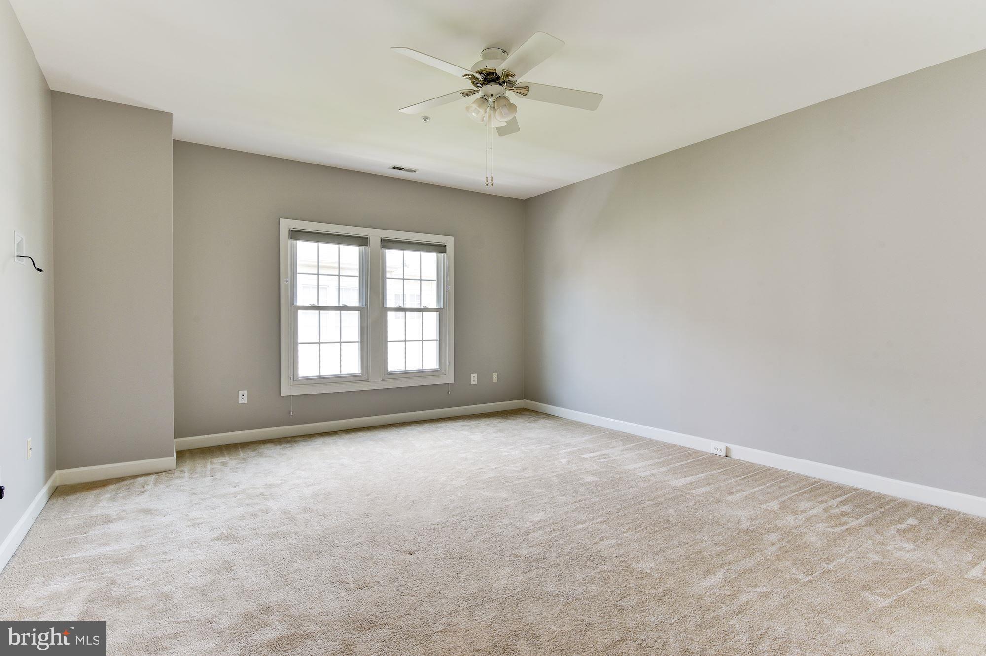 QUINCE ORCHARD PARK - Residential