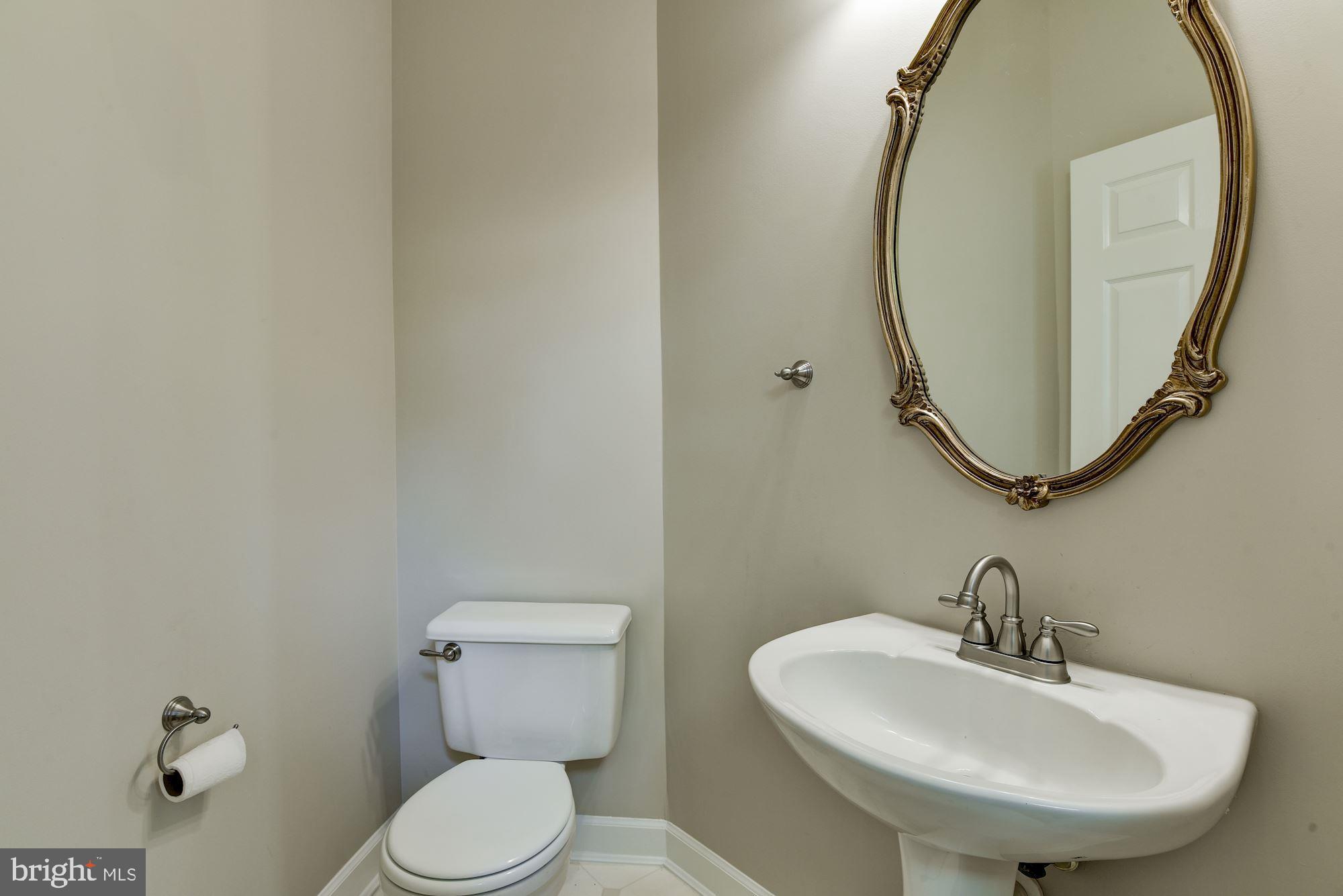 QUINCE ORCHARD PARK - Residential