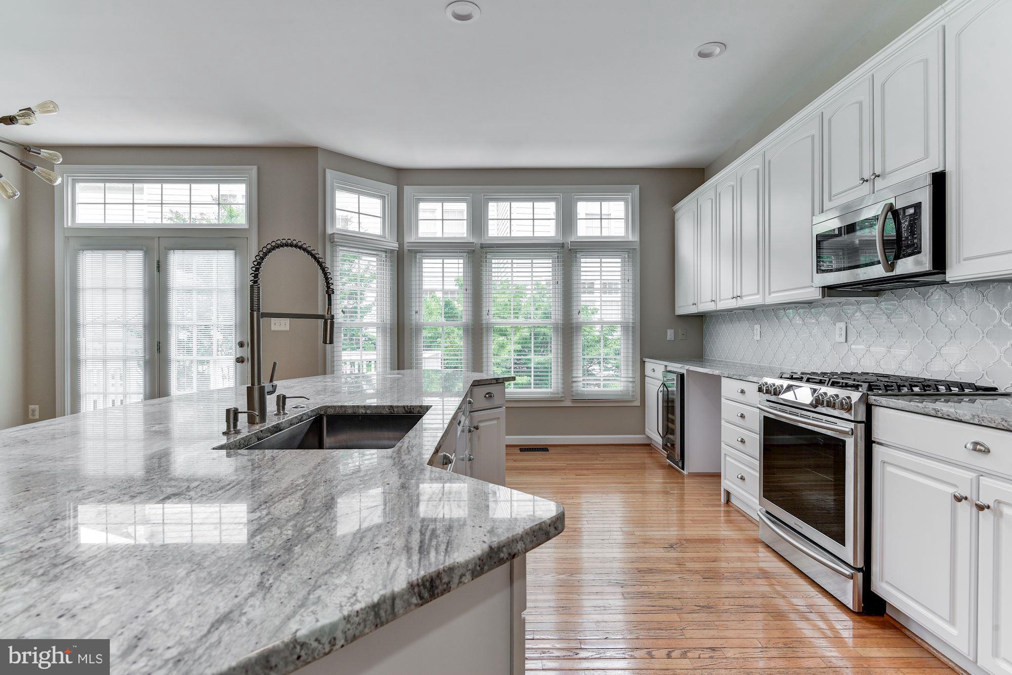 QUINCE ORCHARD PARK - Residential