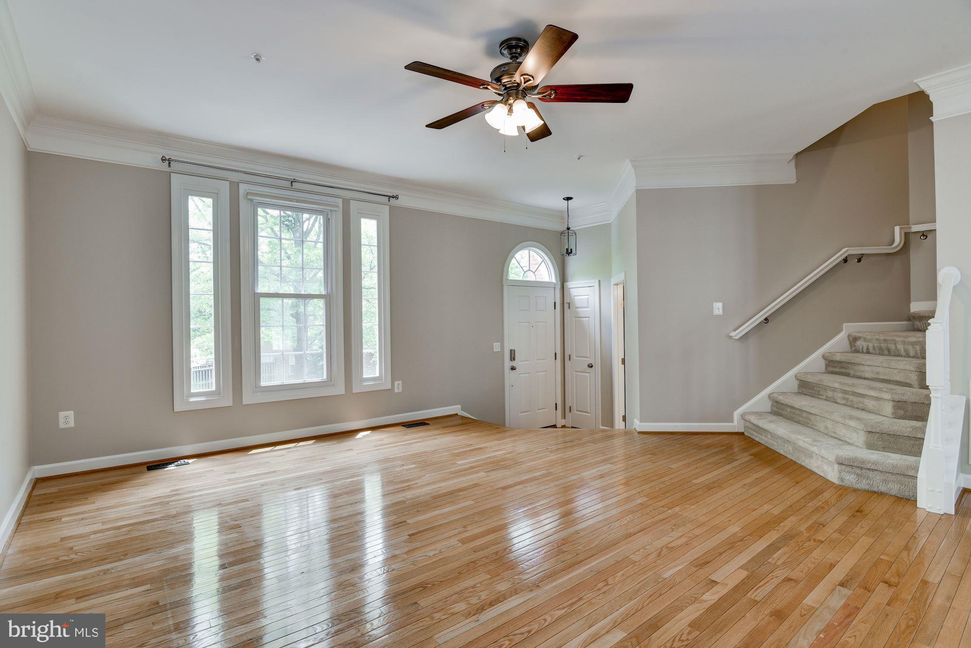 QUINCE ORCHARD PARK - Residential