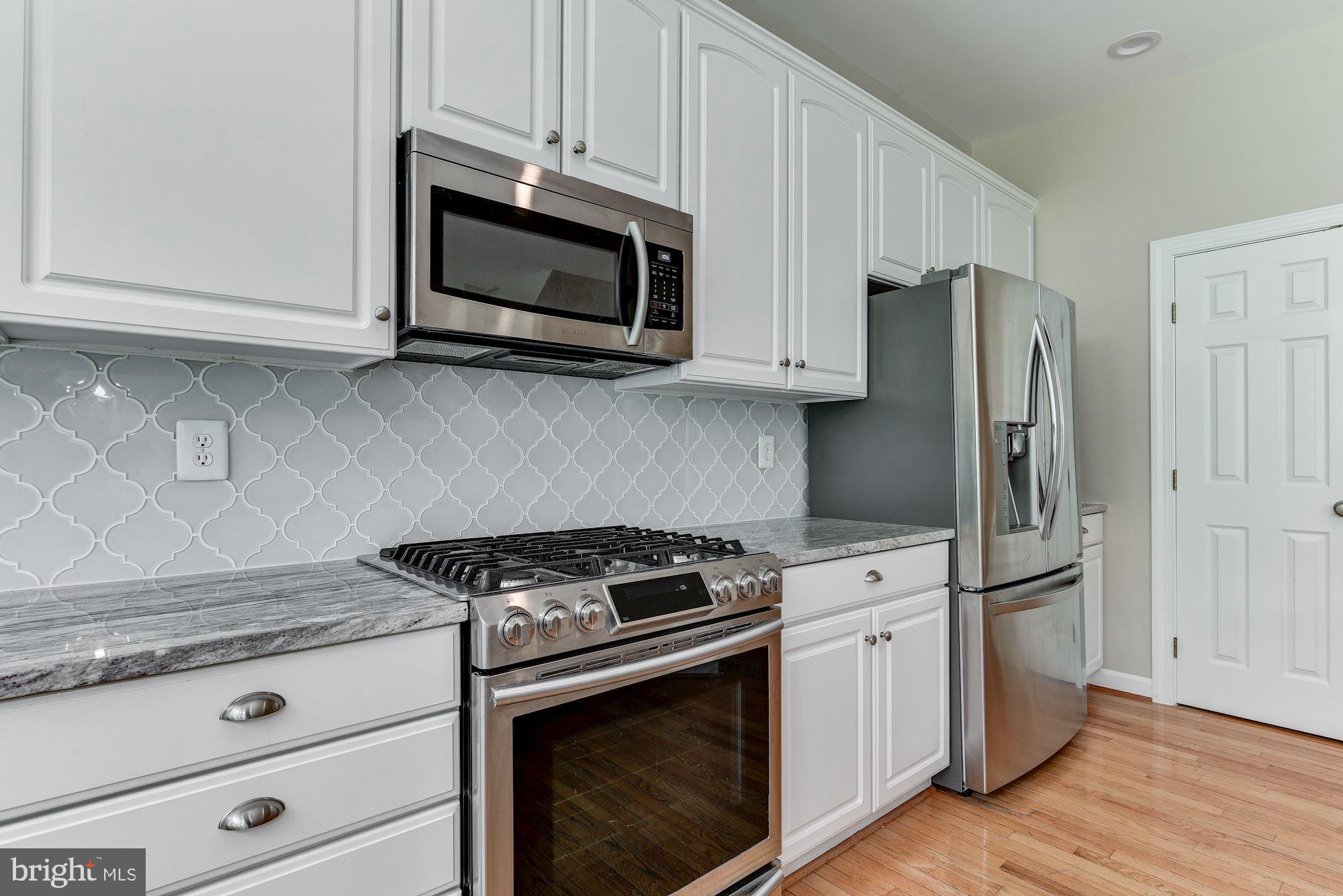 QUINCE ORCHARD PARK - Residential