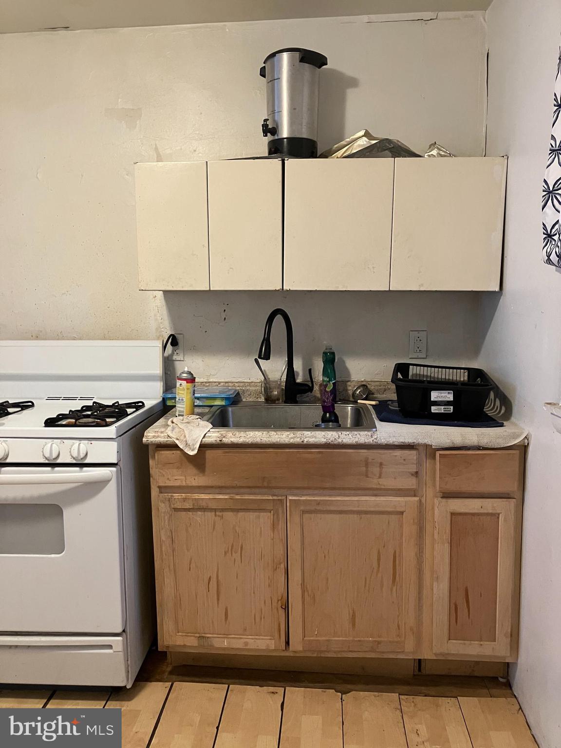 STRAWBERRY MANSION - Residential