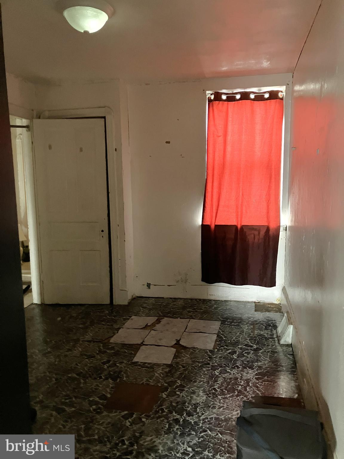 STRAWBERRY MANSION - Residential