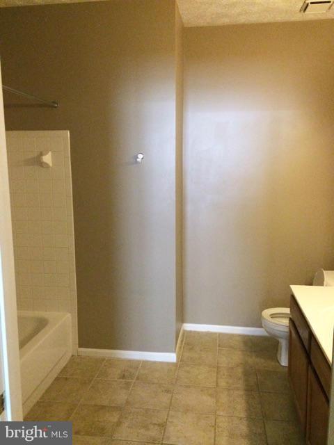 CEDAR GROVE AT CROFTON - Residential Lease