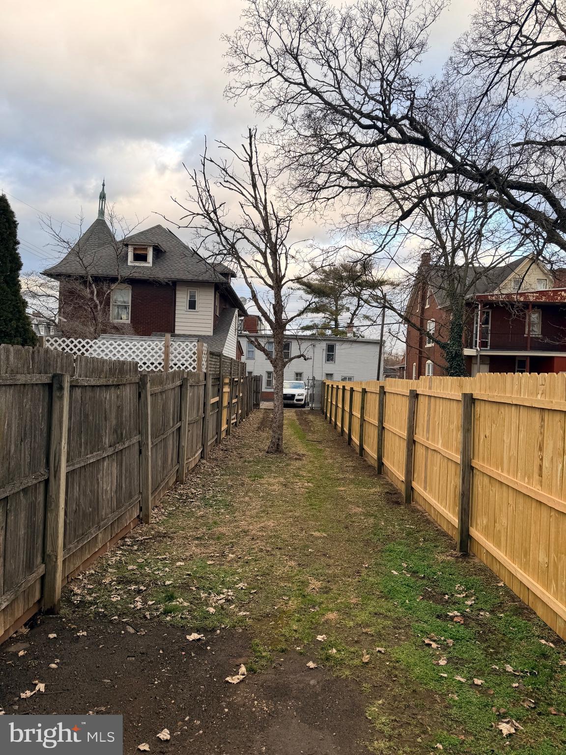 LEBANON CITY - Residential