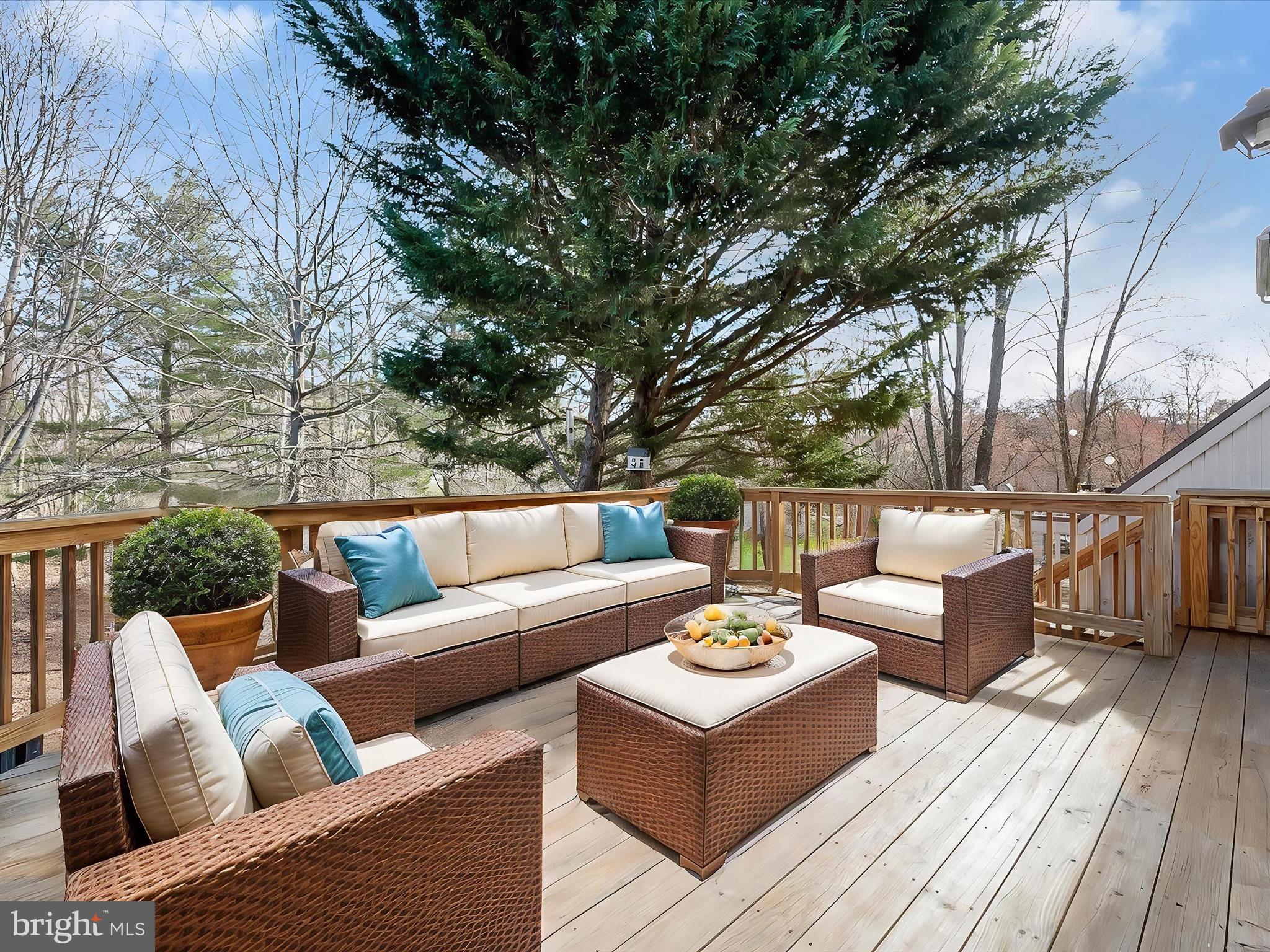 NORTH SHORE - Residential