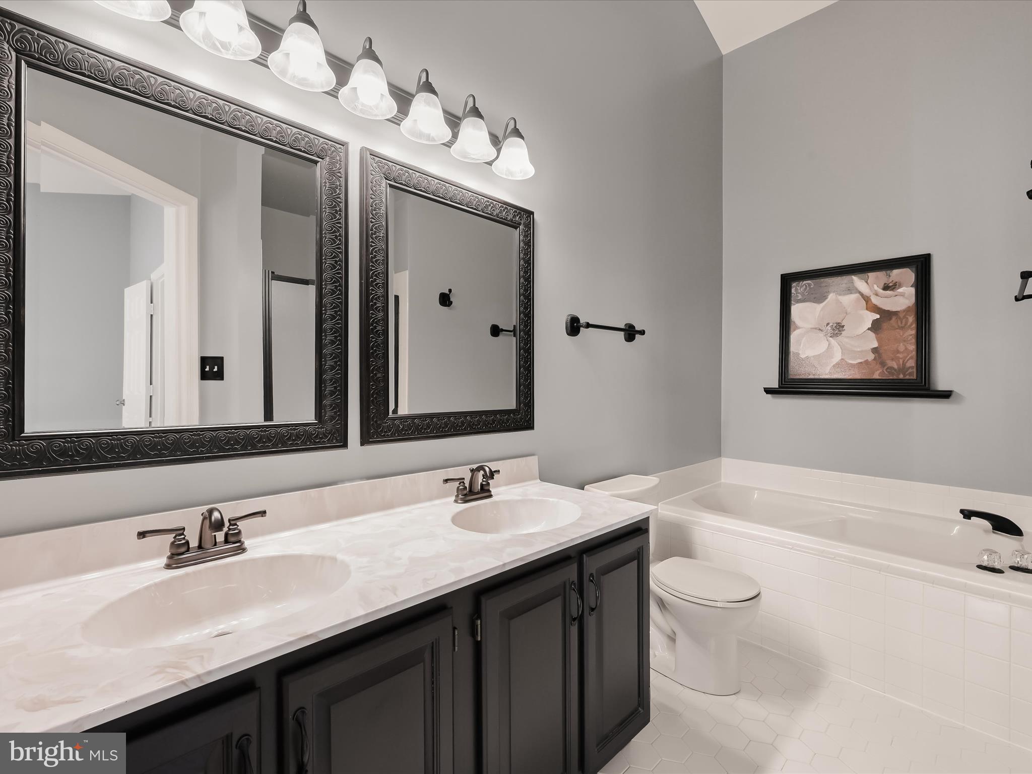 NORTH SHORE - Residential