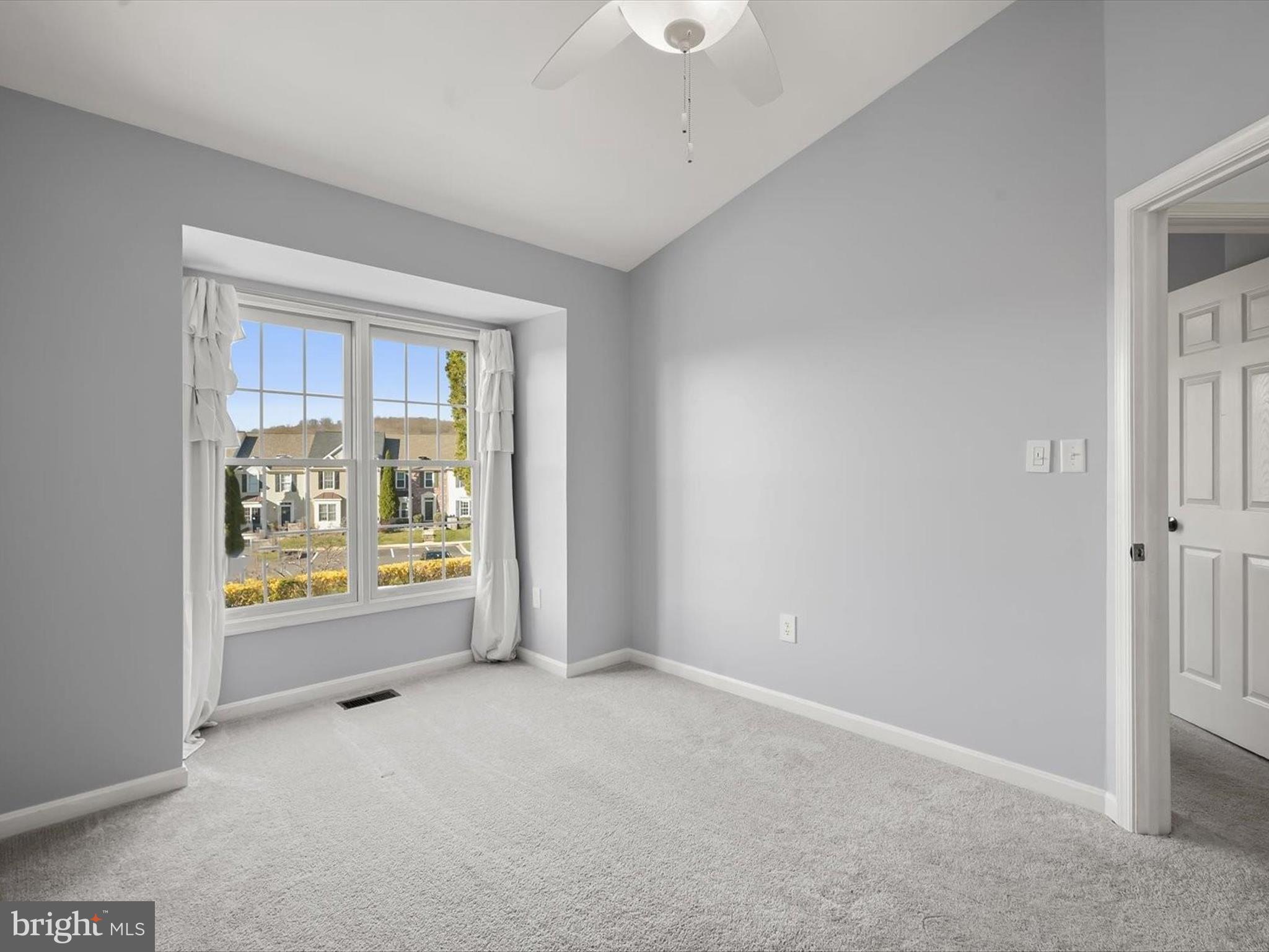 NORTH SHORE - Residential