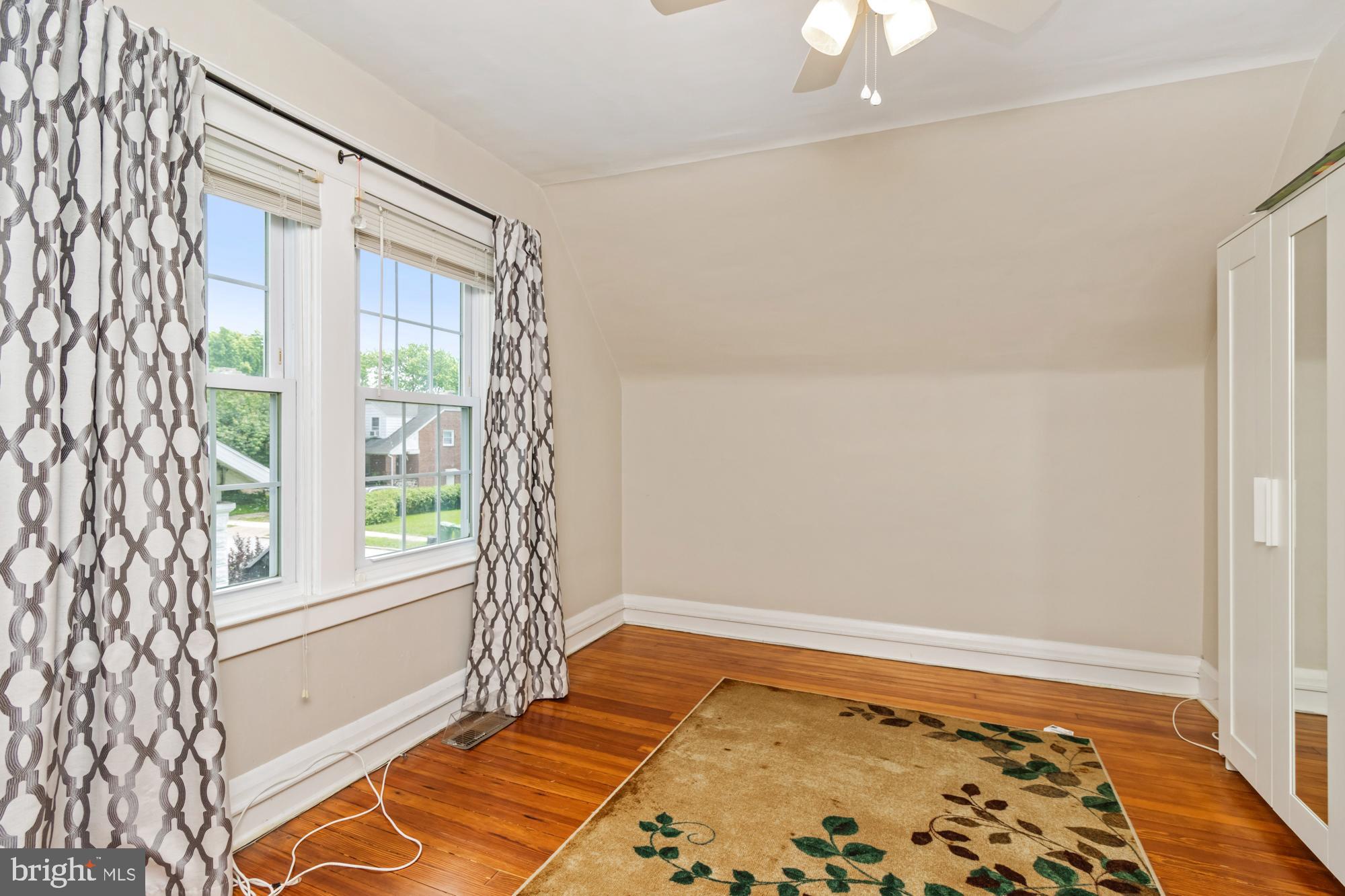 GARDENVILLE - Residential
